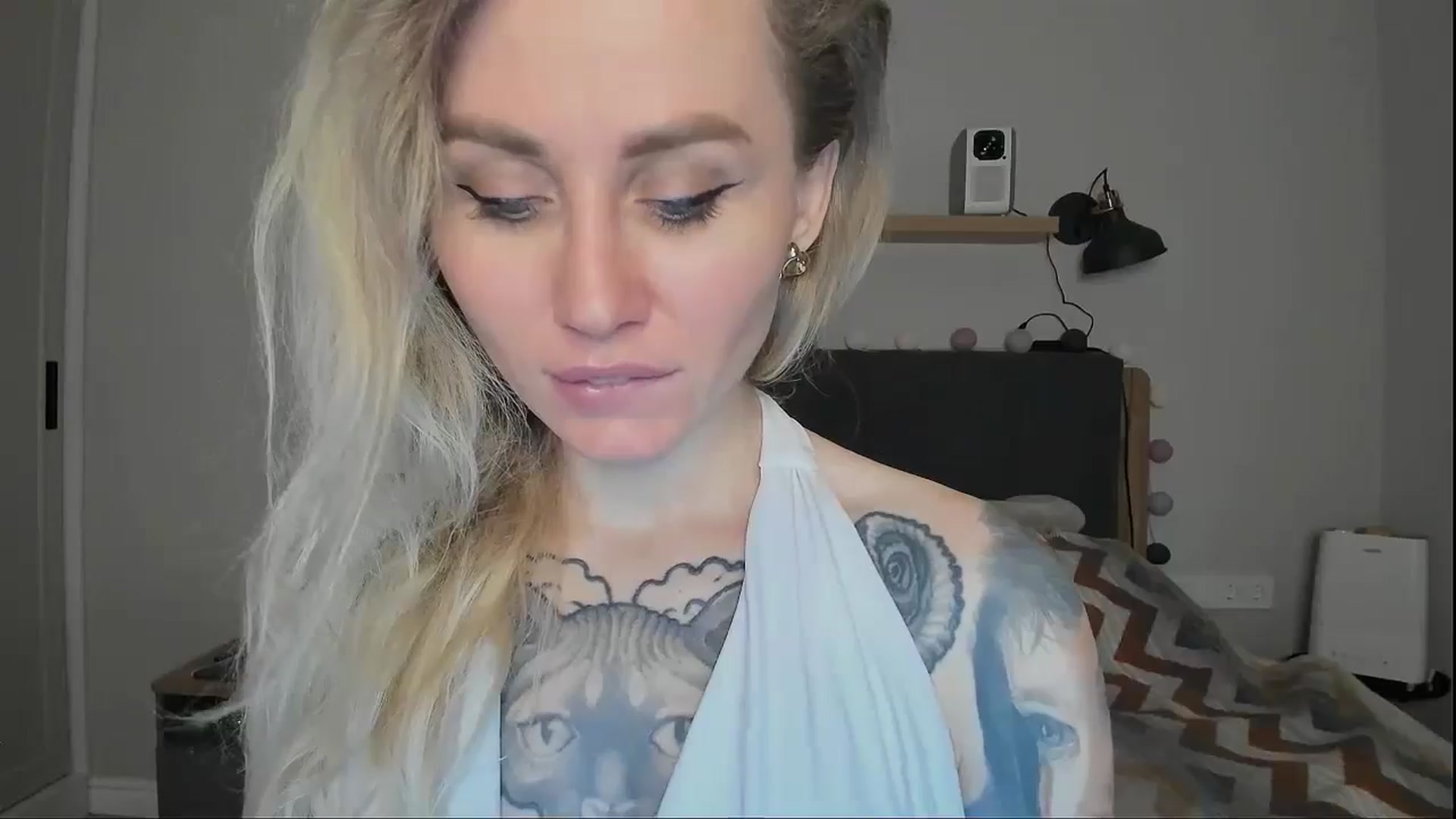 Gallery image thumbnail from Alexa_Smithhh's myfreecams stream on, 10/06/2024, 22:04 image 14 of 20