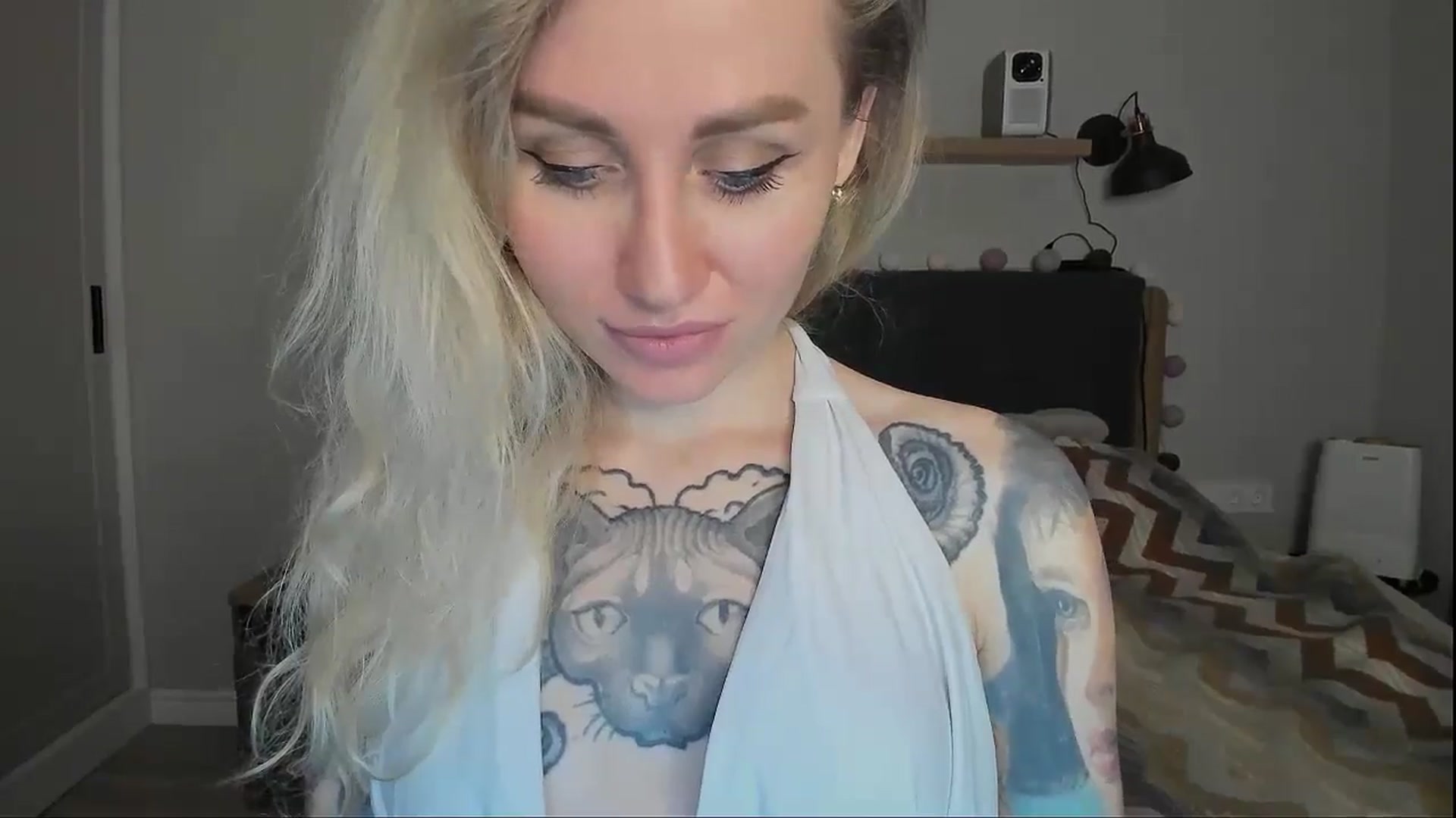 Gallery image thumbnail from Alexa_Smithhh's myfreecams stream on, 10/06/2024, 22:04 image 4 of 20