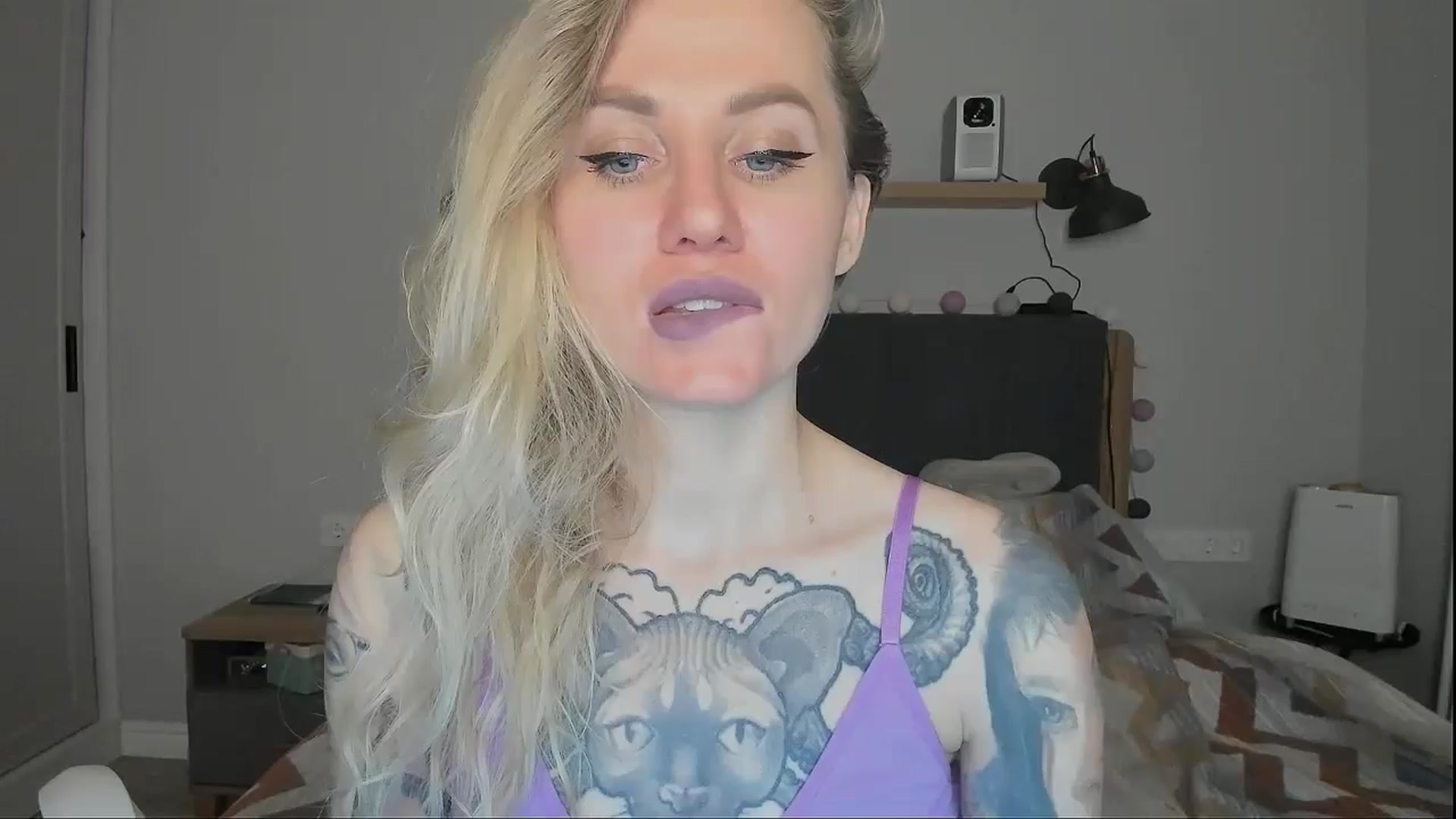 Gallery image thumbnail from Alexa_Smithhh's myfreecams stream on, 10/08/2024, 18:09 image 20 of 20