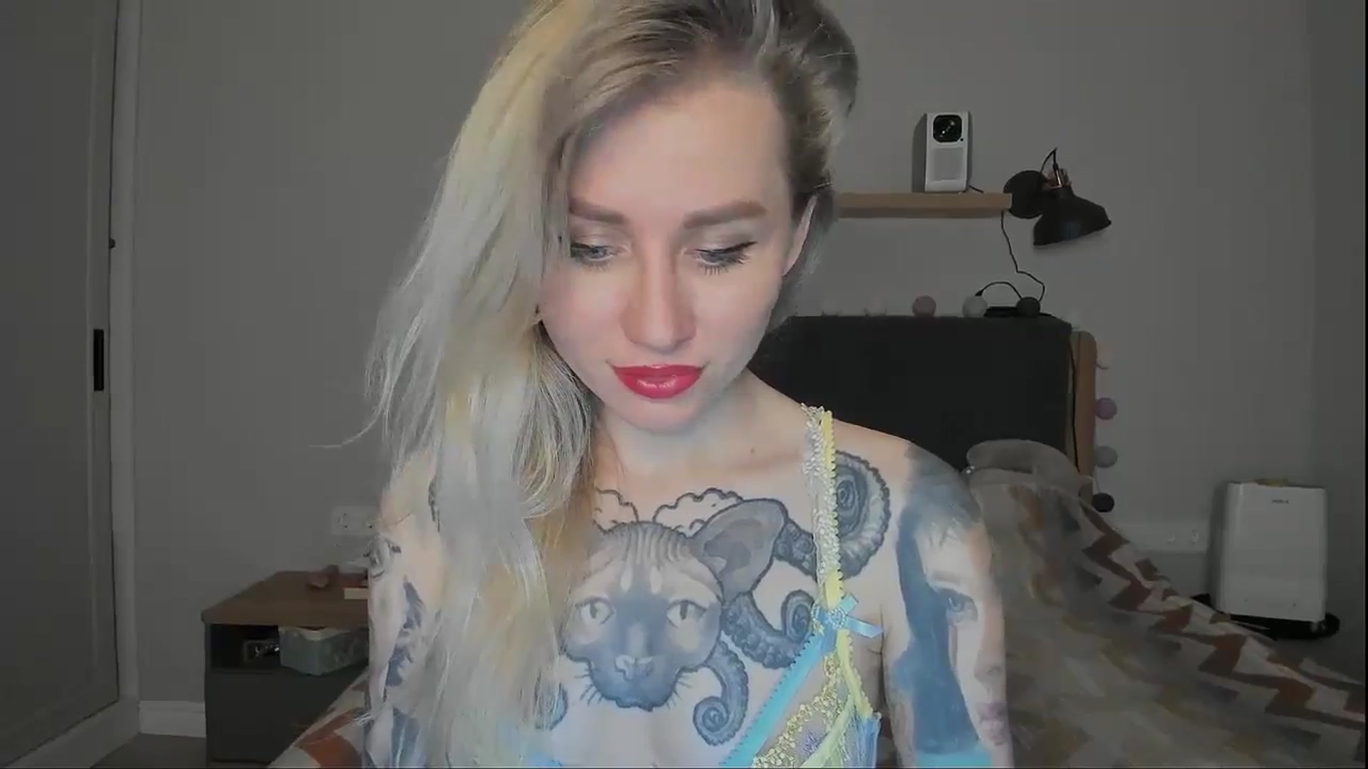 Gallery image thumbnail from Alexa_Smithhh's myfreecams stream on, 10/12/2024, 18:27 image 5 of 20