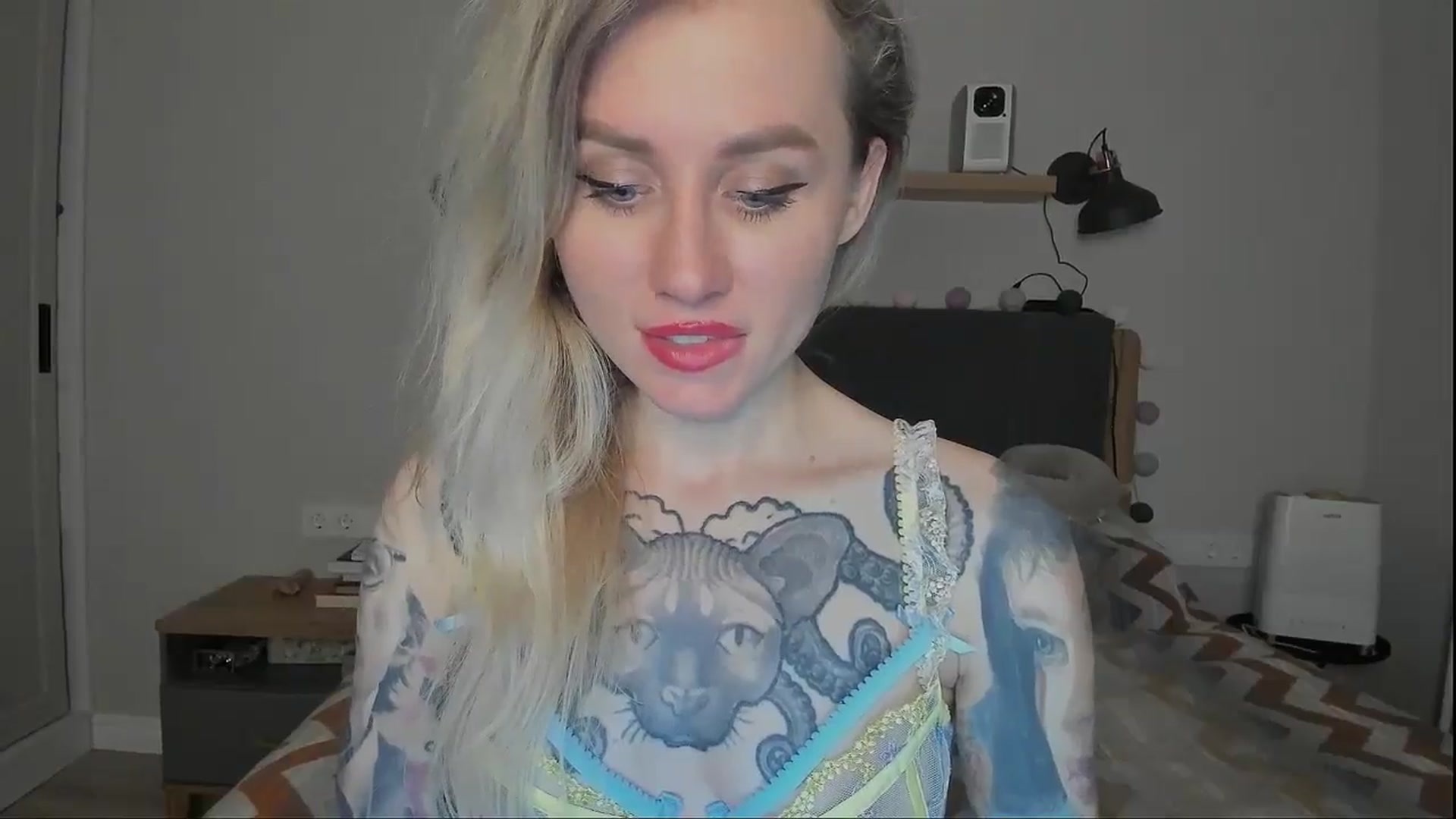 Gallery image thumbnail from Alexa_Smithhh's myfreecams stream on, 10/12/2024, 21:33 image 20 of 20