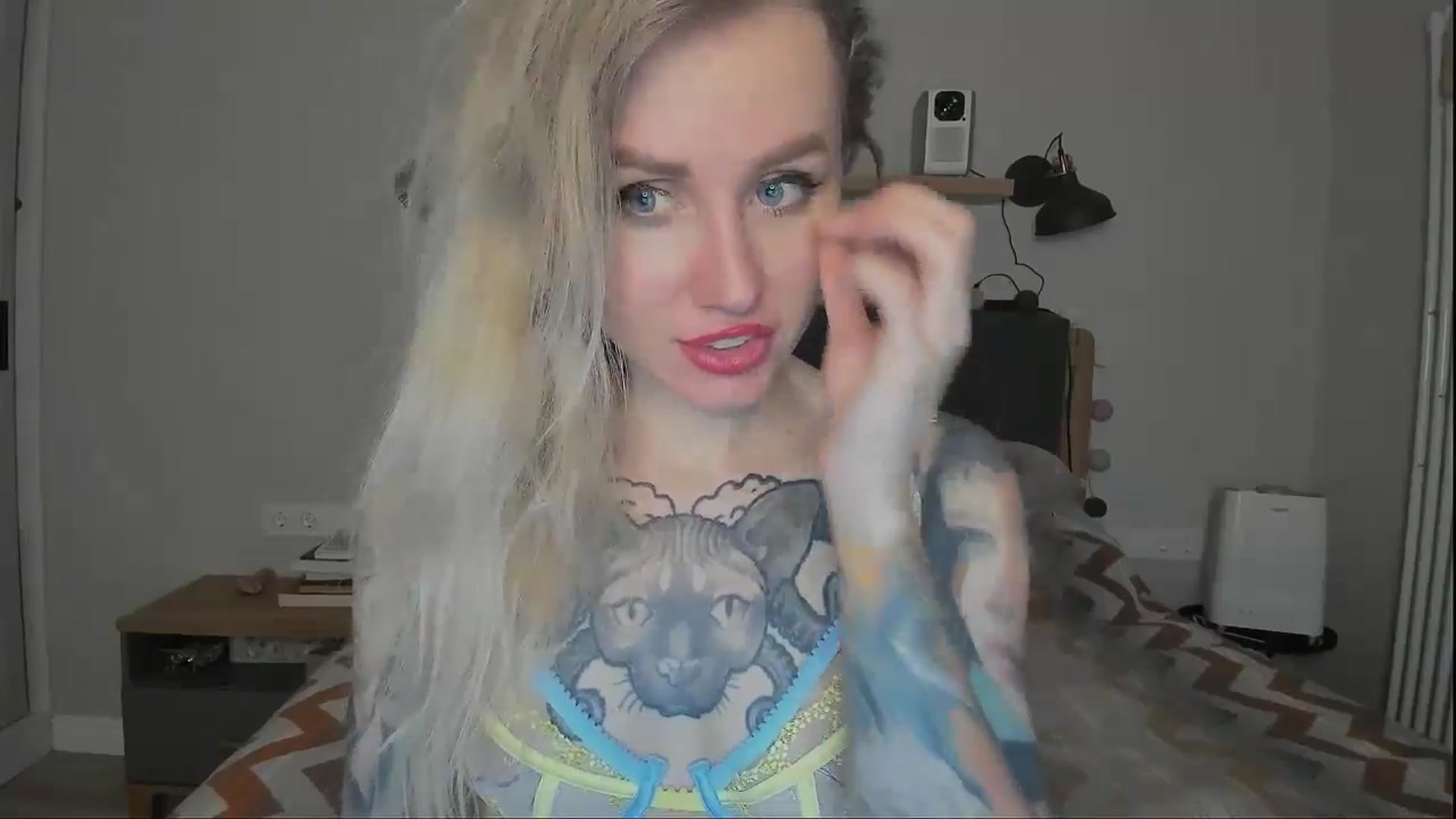Gallery image thumbnail from Alexa_Smithhh's myfreecams stream on, 10/12/2024, 21:33 image 17 of 20