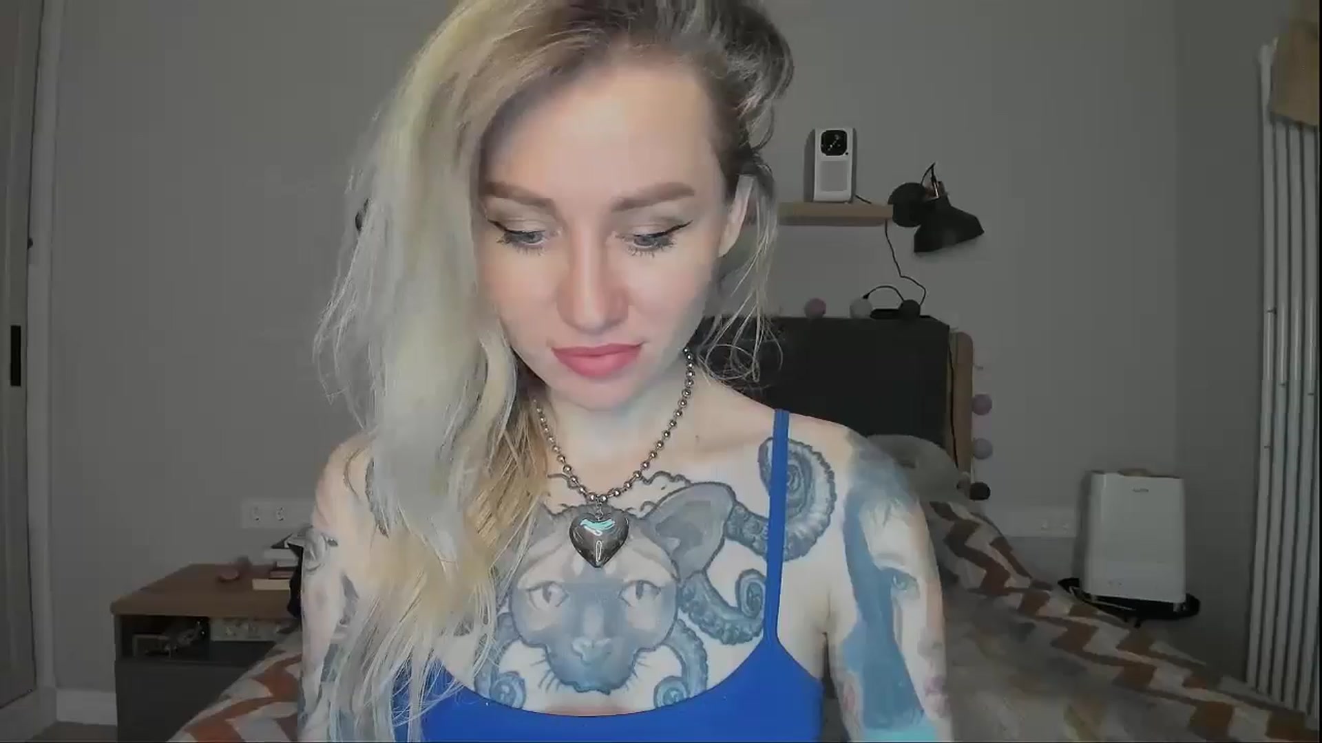 Gallery image thumbnail from Alexa_Smithhh's myfreecams stream on, 10/13/2024, 19:23 image 2 of 20