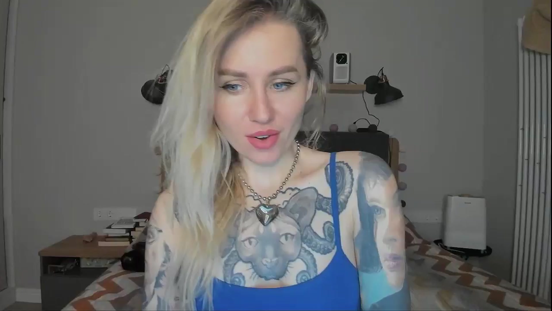Gallery image thumbnail from Alexa_Smithhh's myfreecams stream on, 10/13/2024, 19:23 image 3 of 20