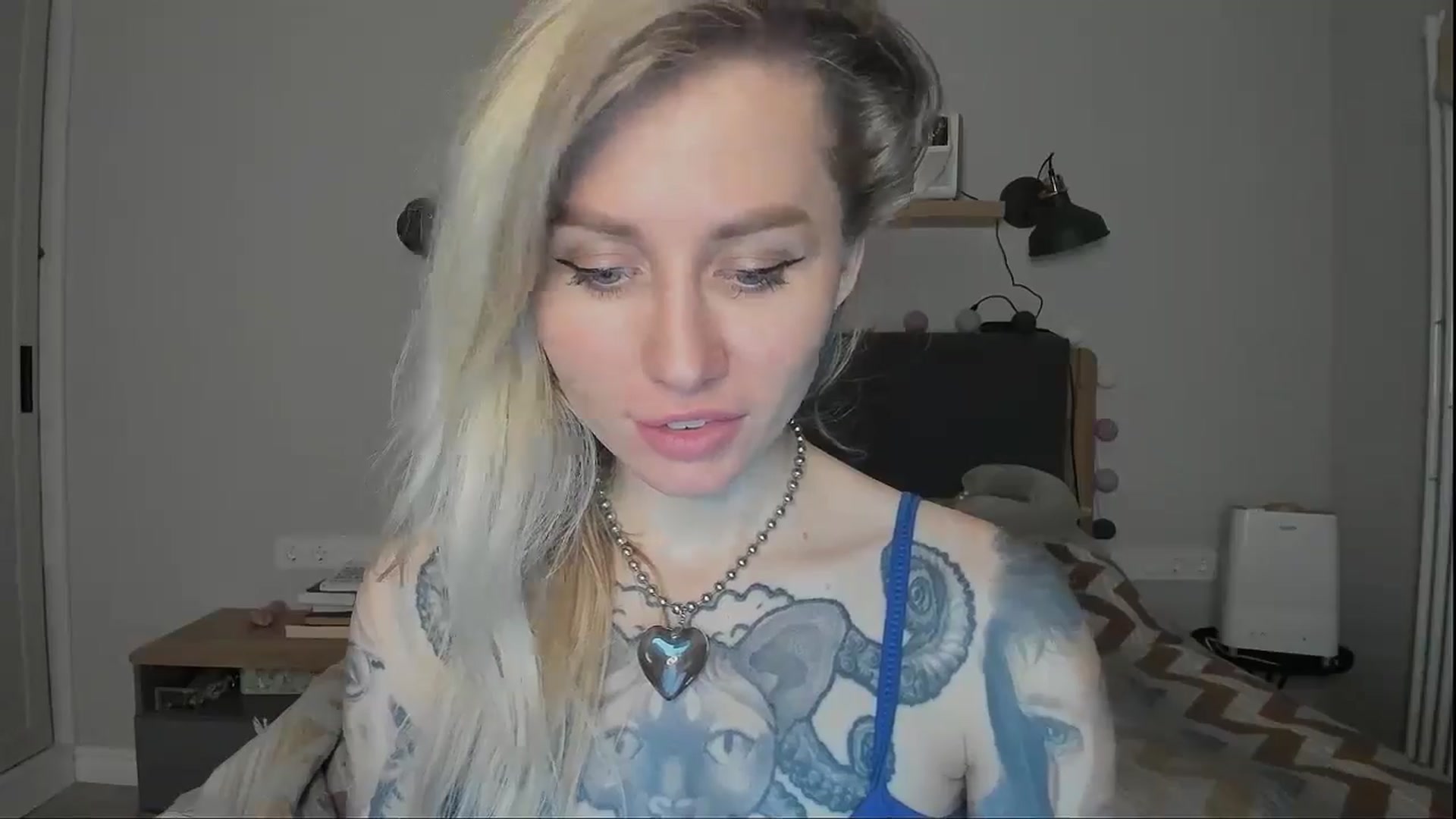 Gallery image thumbnail from Alexa_Smithhh's myfreecams stream on, 10/13/2024, 21:01 image 20 of 20