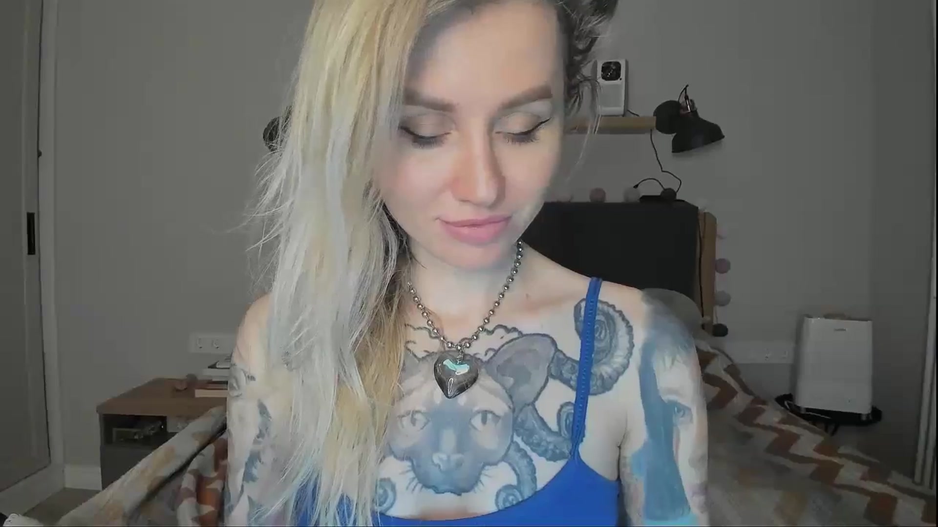 Gallery image thumbnail from Alexa_Smithhh's myfreecams stream on, 10/13/2024, 21:01 image 2 of 20