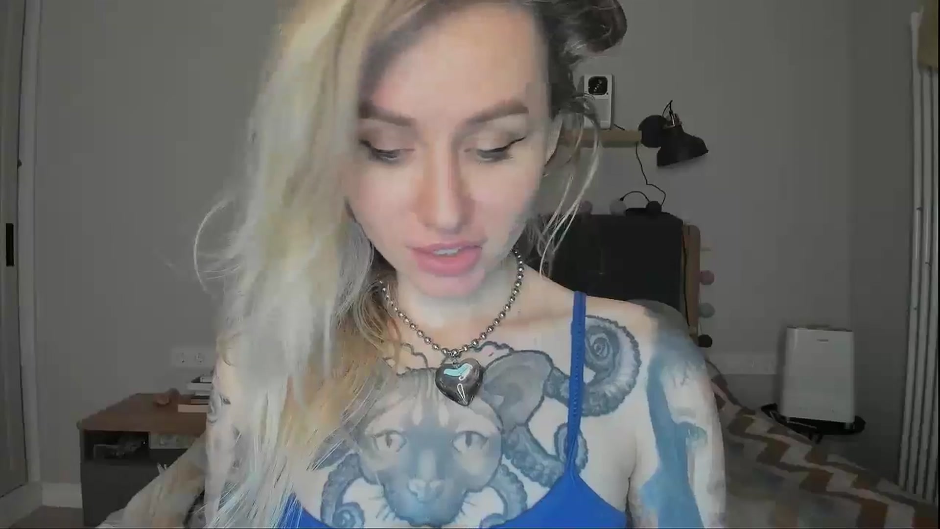 Gallery image thumbnail from Alexa_Smithhh's myfreecams stream on, 10/13/2024, 21:01 image 7 of 20