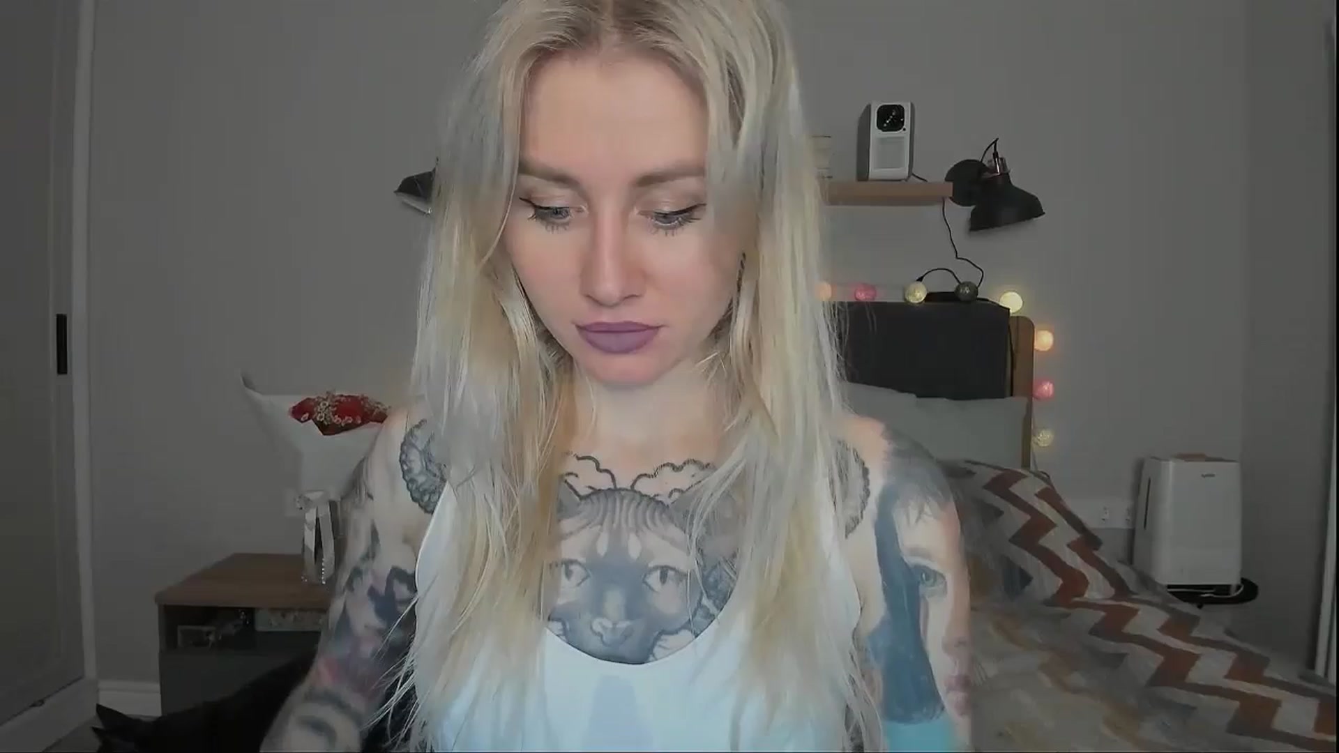 Gallery image thumbnail from Alexa_Smithhh's myfreecams stream on, 10/17/2024, 19:22 image 2 of 20
