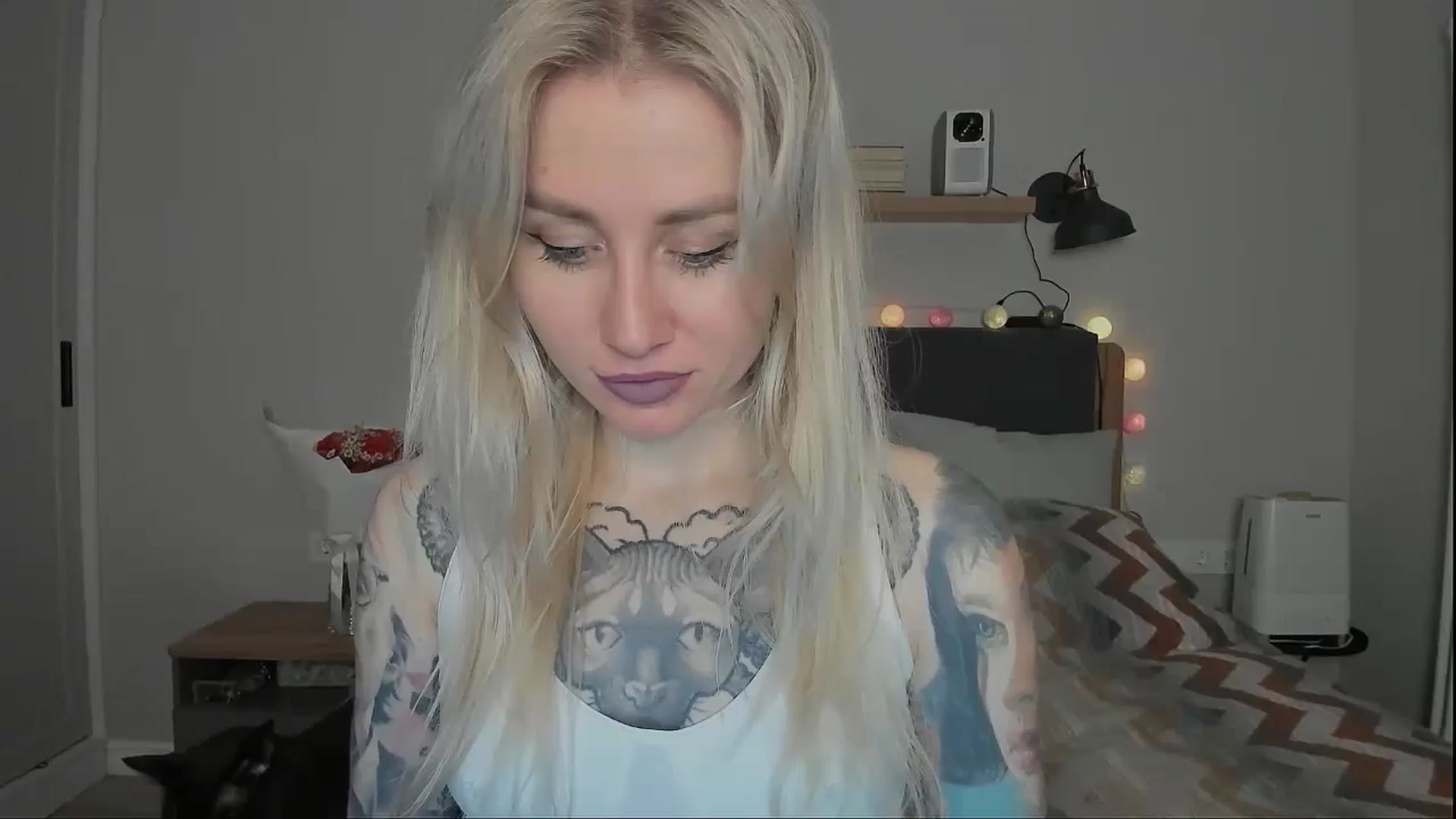 Gallery image thumbnail from Alexa_Smithhh's myfreecams stream on, 10/17/2024, 19:22 image 3 of 20