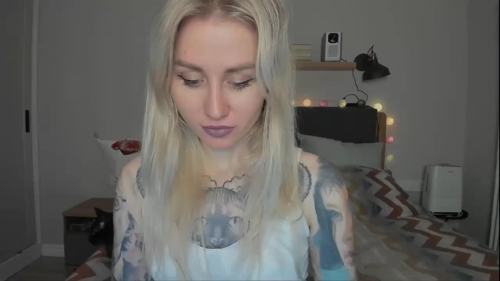 Gallery image thumbnail from Alexa_Smithhh's myfreecams stream on, 10/17/2024, 21:50 image 1 of 20