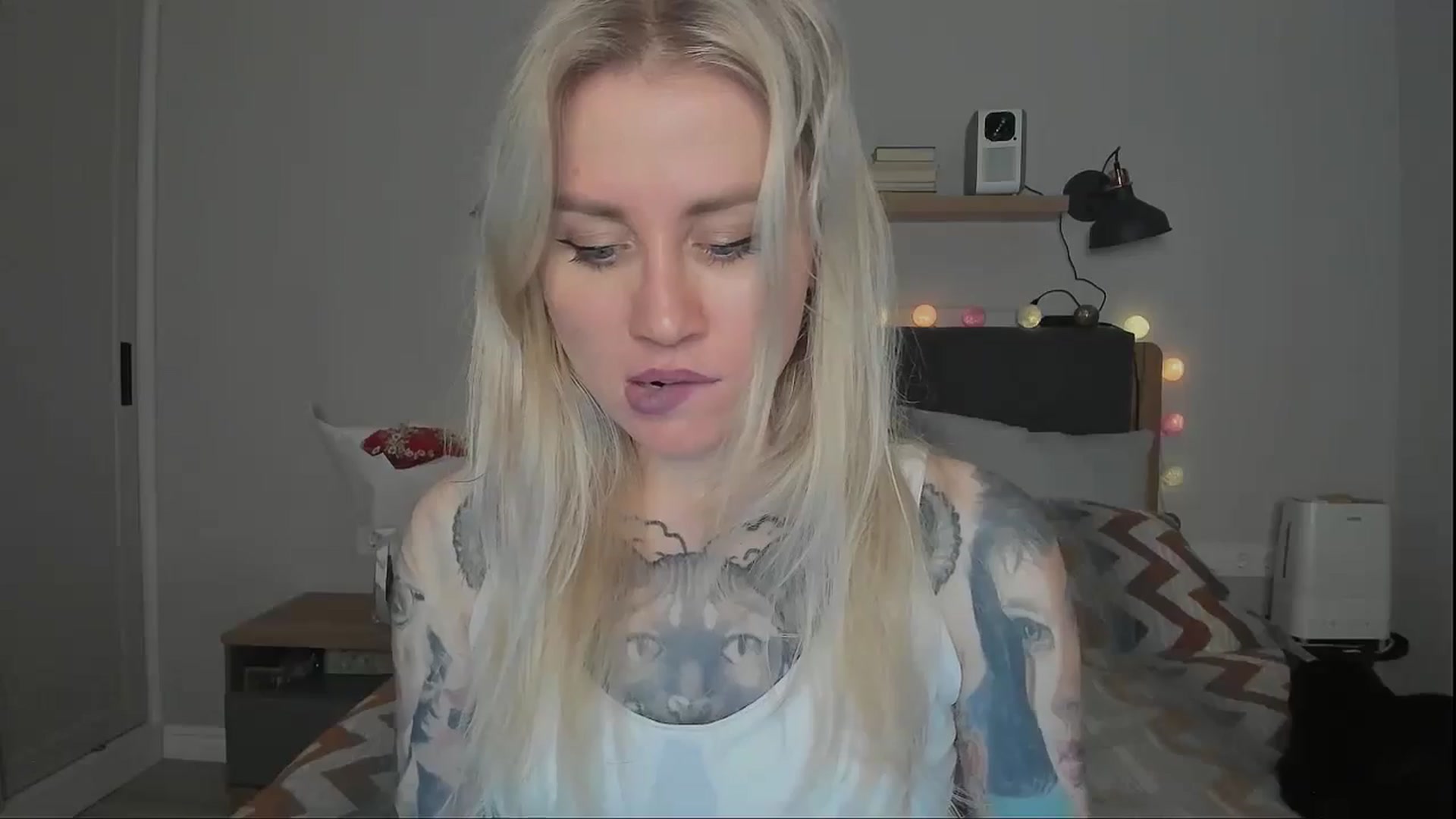 Gallery image thumbnail from Alexa_Smithhh's myfreecams stream on, 10/17/2024, 21:50 image 12 of 20