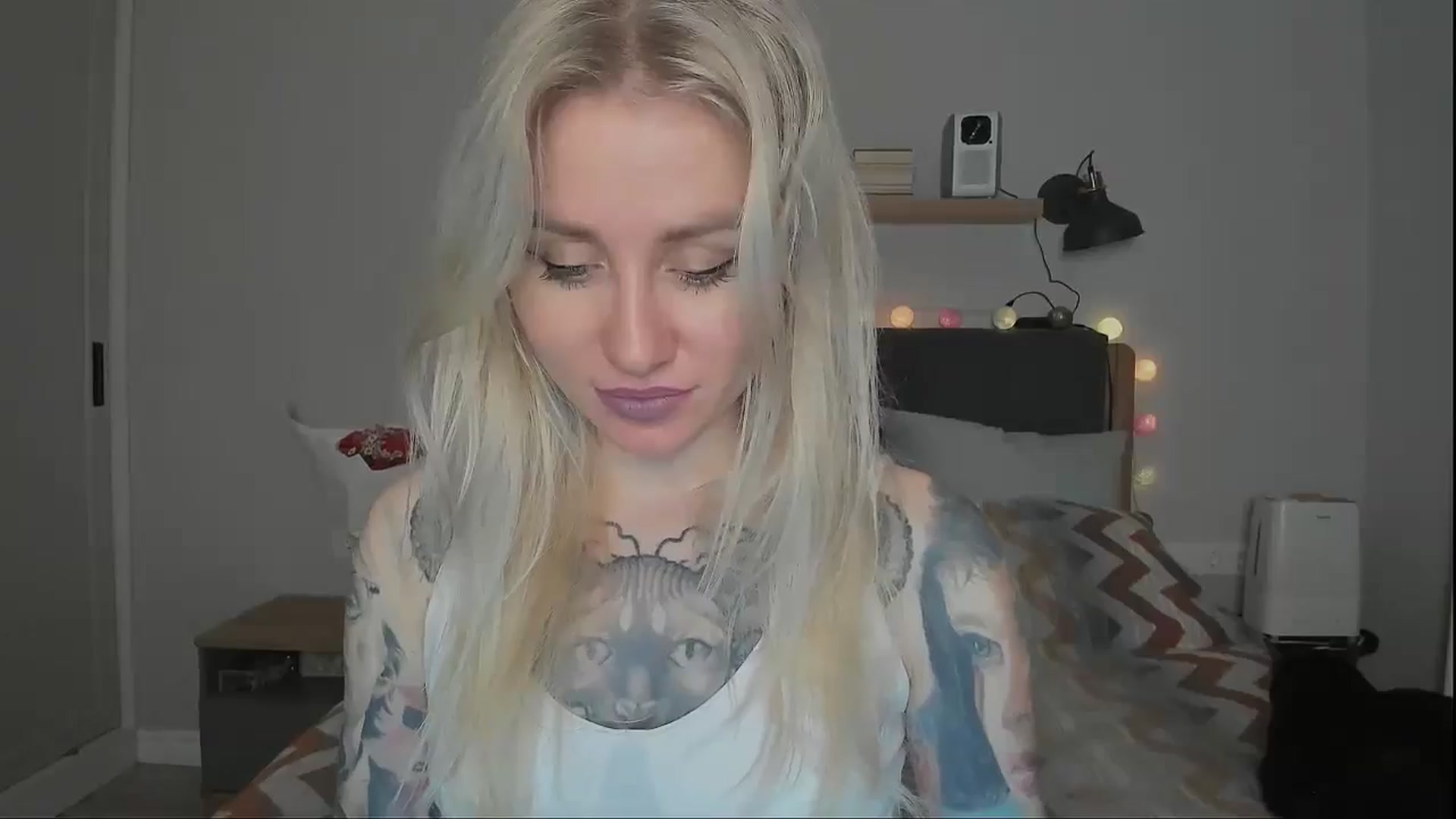 Gallery image thumbnail from Alexa_Smithhh's myfreecams stream on, 10/17/2024, 21:50 image 10 of 20