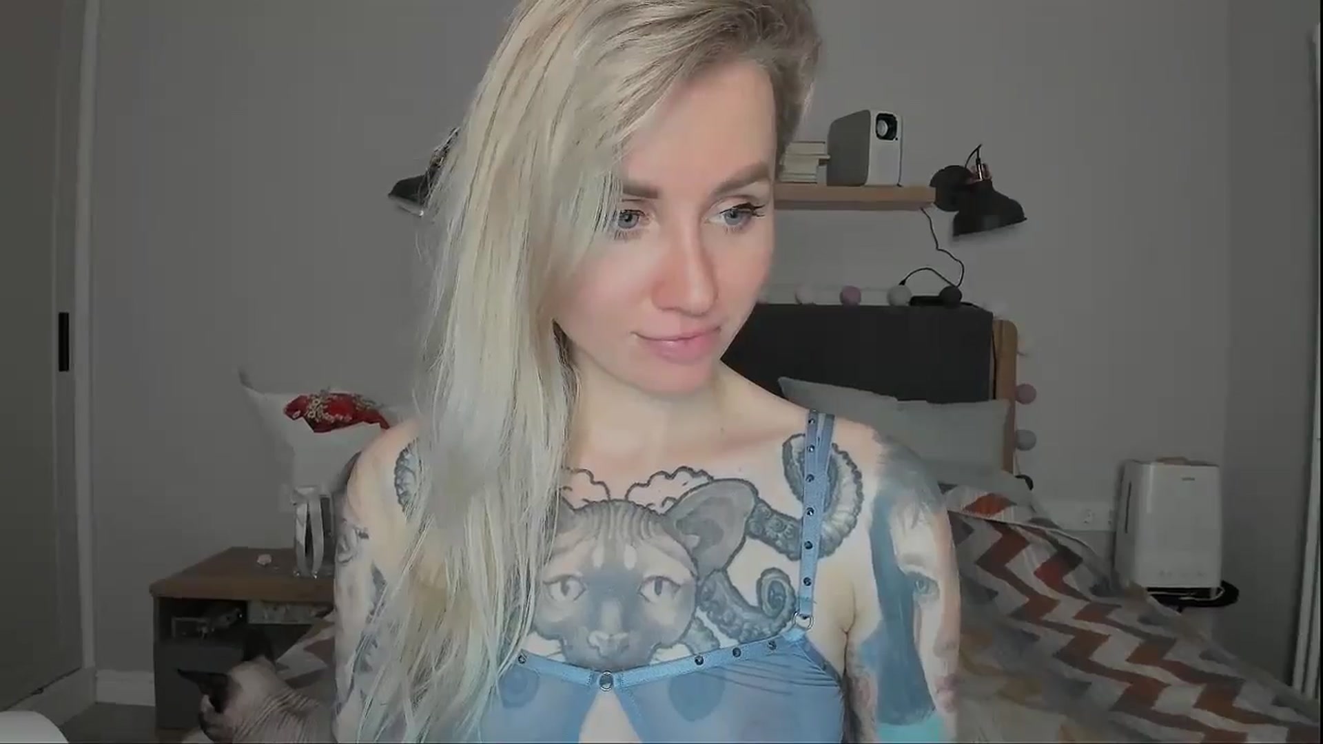 Gallery image thumbnail from Alexa_Smithhh's myfreecams stream on, 10/18/2024, 20:33 image 3 of 20