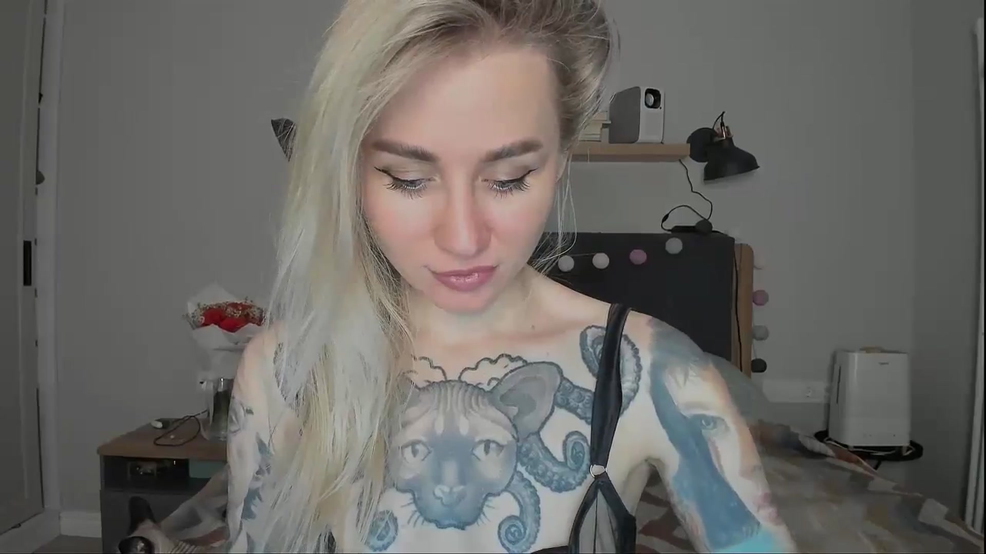 Gallery image thumbnail from Alexa_Smithhh's myfreecams stream on, 10/21/2024, 17:59 image 10 of 20