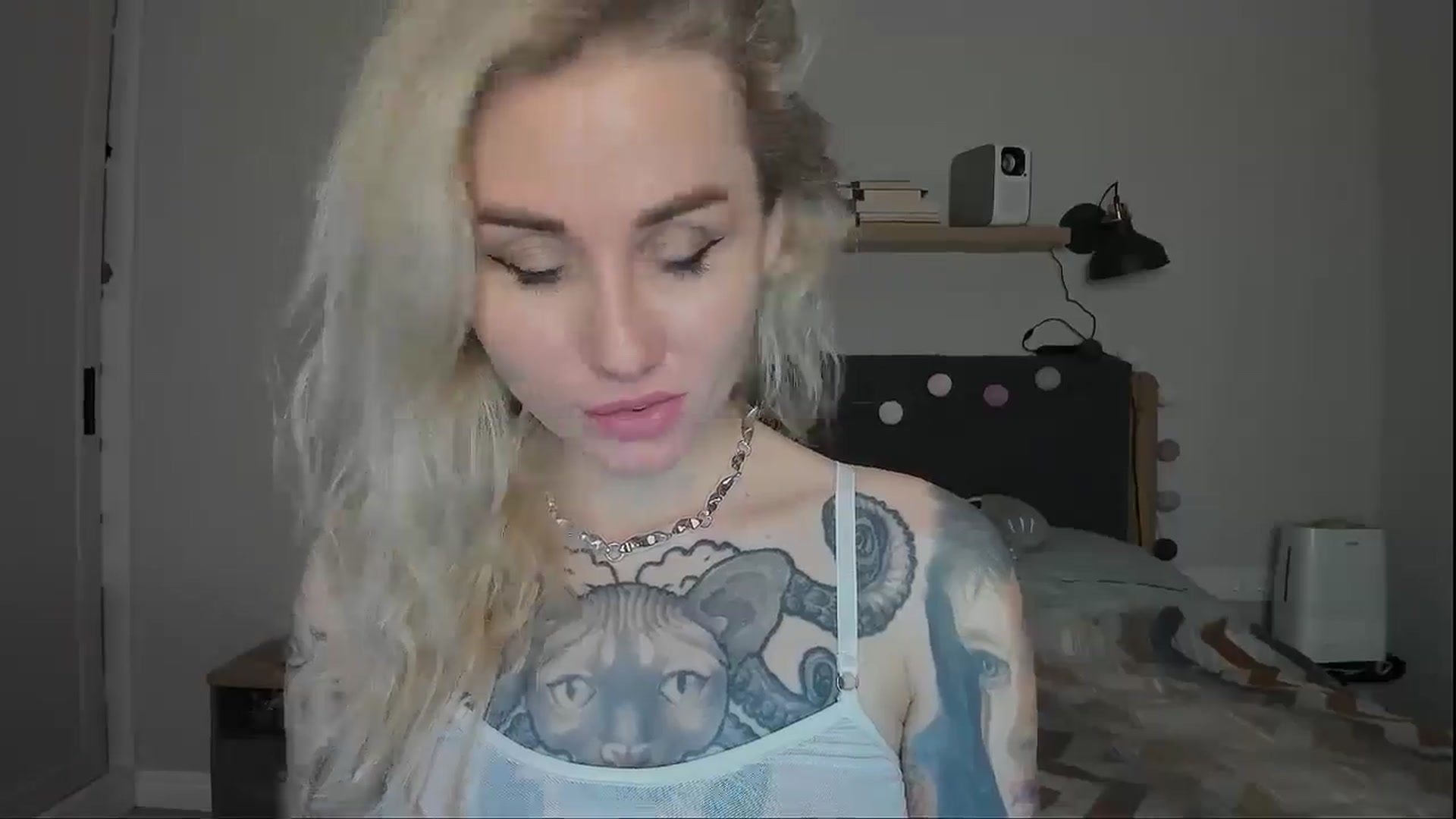 Gallery image thumbnail from Alexa_Smithhh's myfreecams stream on, 10/27/2024, 19:20 image 6 of 20