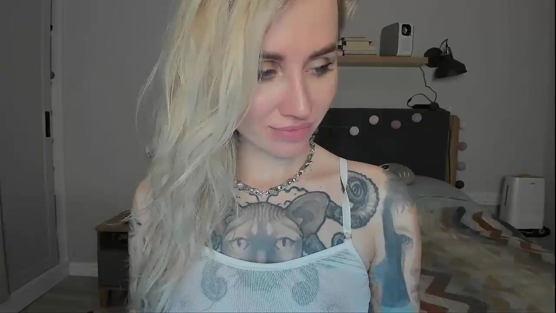 Gallery image thumbnail from Alexa_Smithhh's myfreecams stream on, 10/27/2024, 21:25 image 18 of 20
