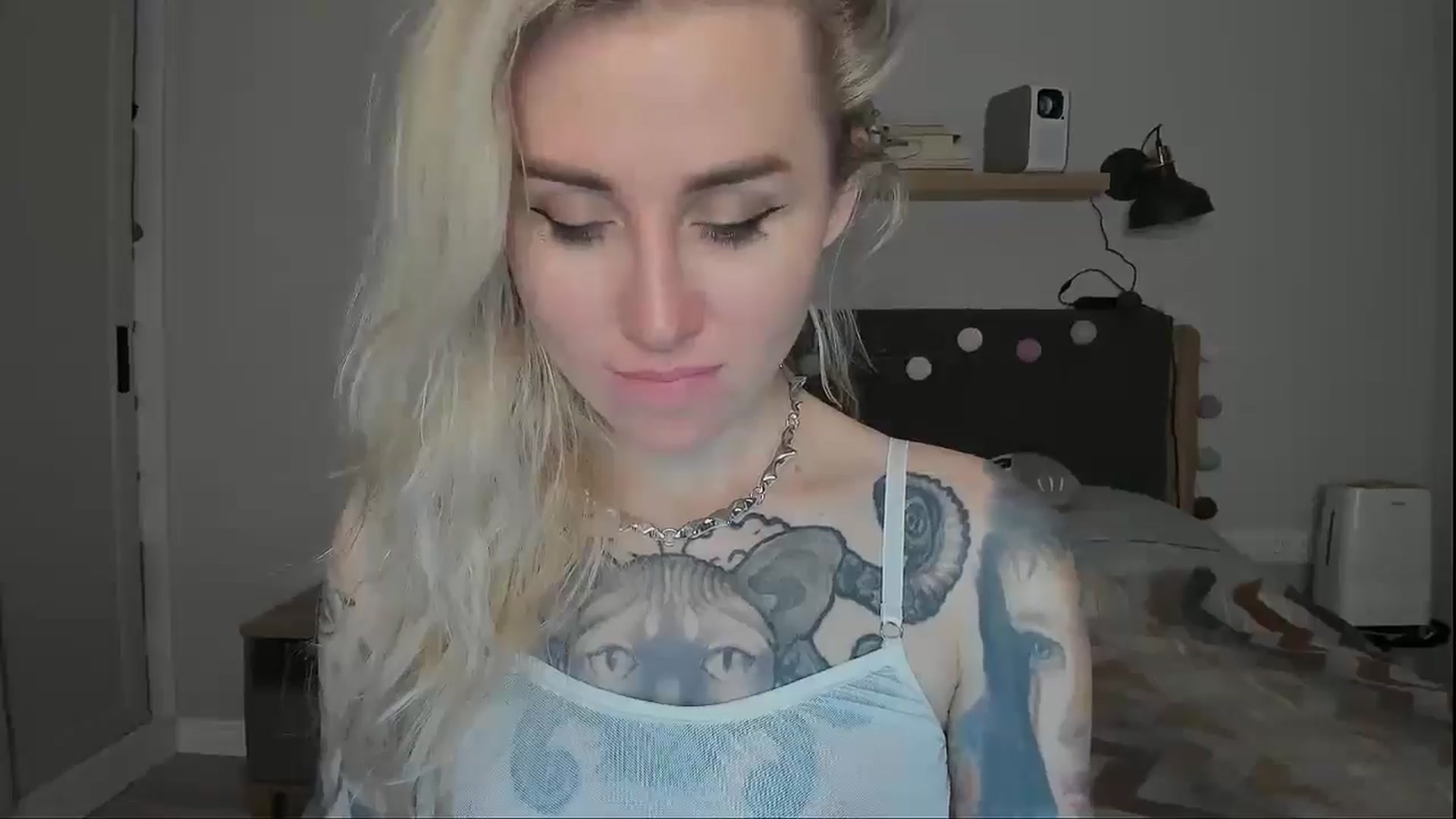 Gallery image thumbnail from Alexa_Smithhh's myfreecams stream on, 10/27/2024, 21:25 image 9 of 20