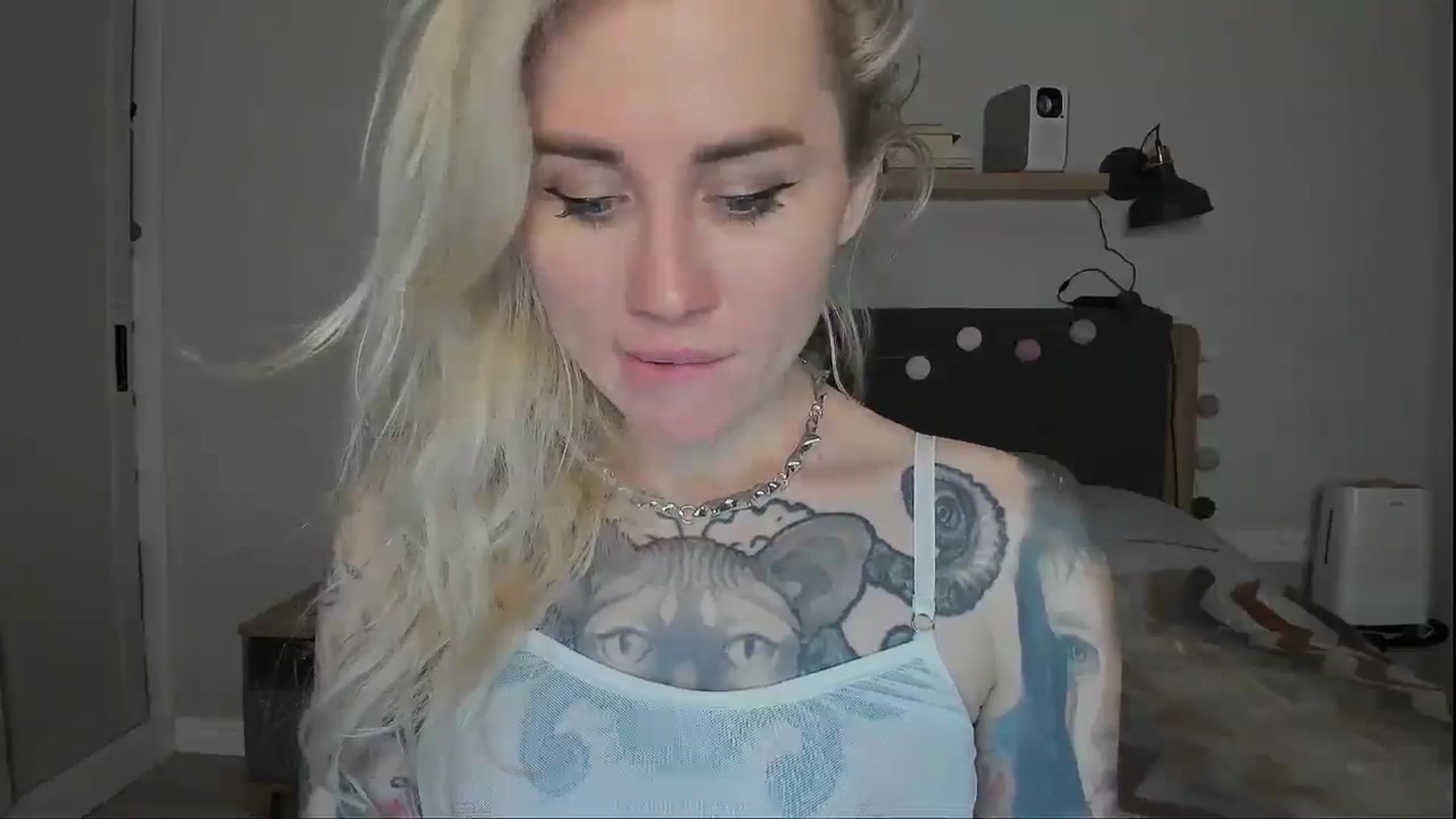 Gallery image thumbnail from Alexa_Smithhh's myfreecams stream on, 10/27/2024, 21:25 image 7 of 20