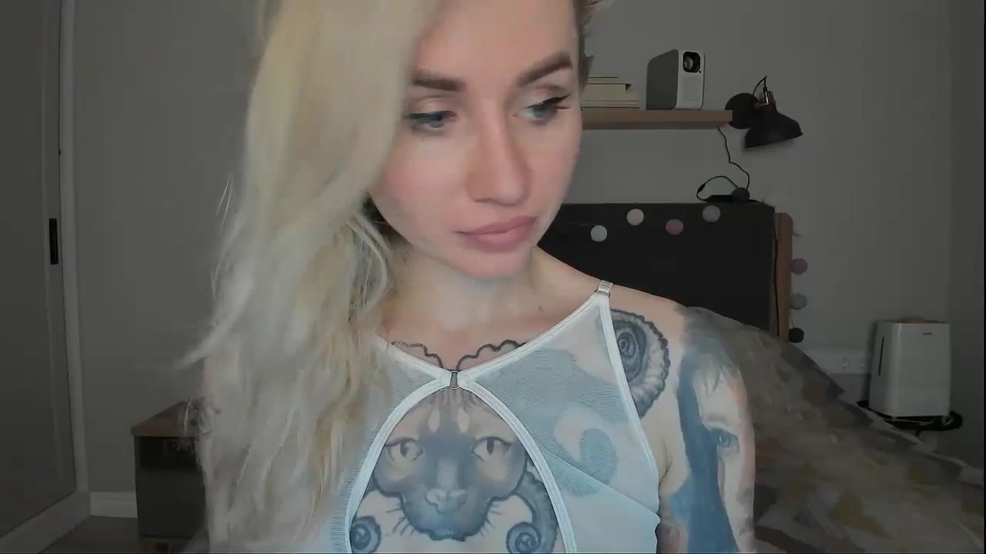 Gallery image thumbnail from Alexa_Smithhh's myfreecams stream on, 10/28/2024, 19:54 image 7 of 20