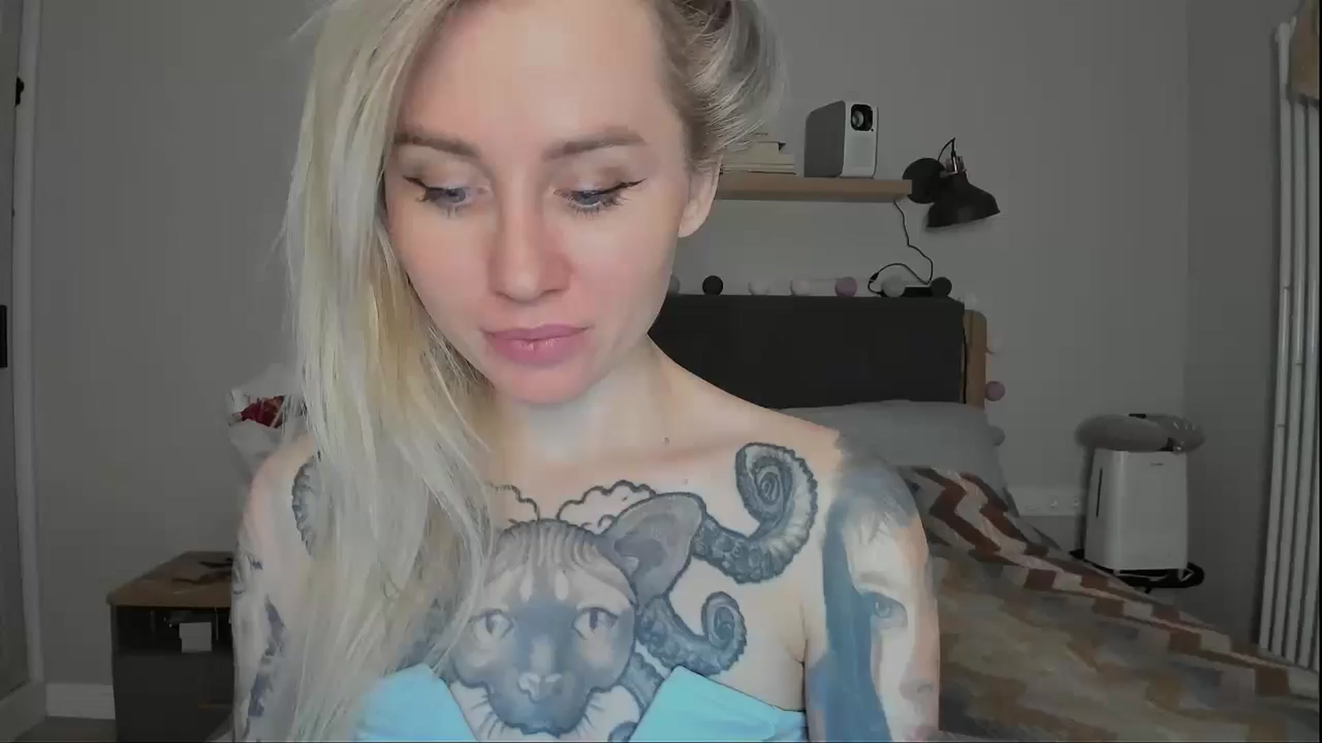 Gallery image thumbnail from Alexa_Smithhh's myfreecams stream on, 10/31/2024, 20:04 image 3 of 20