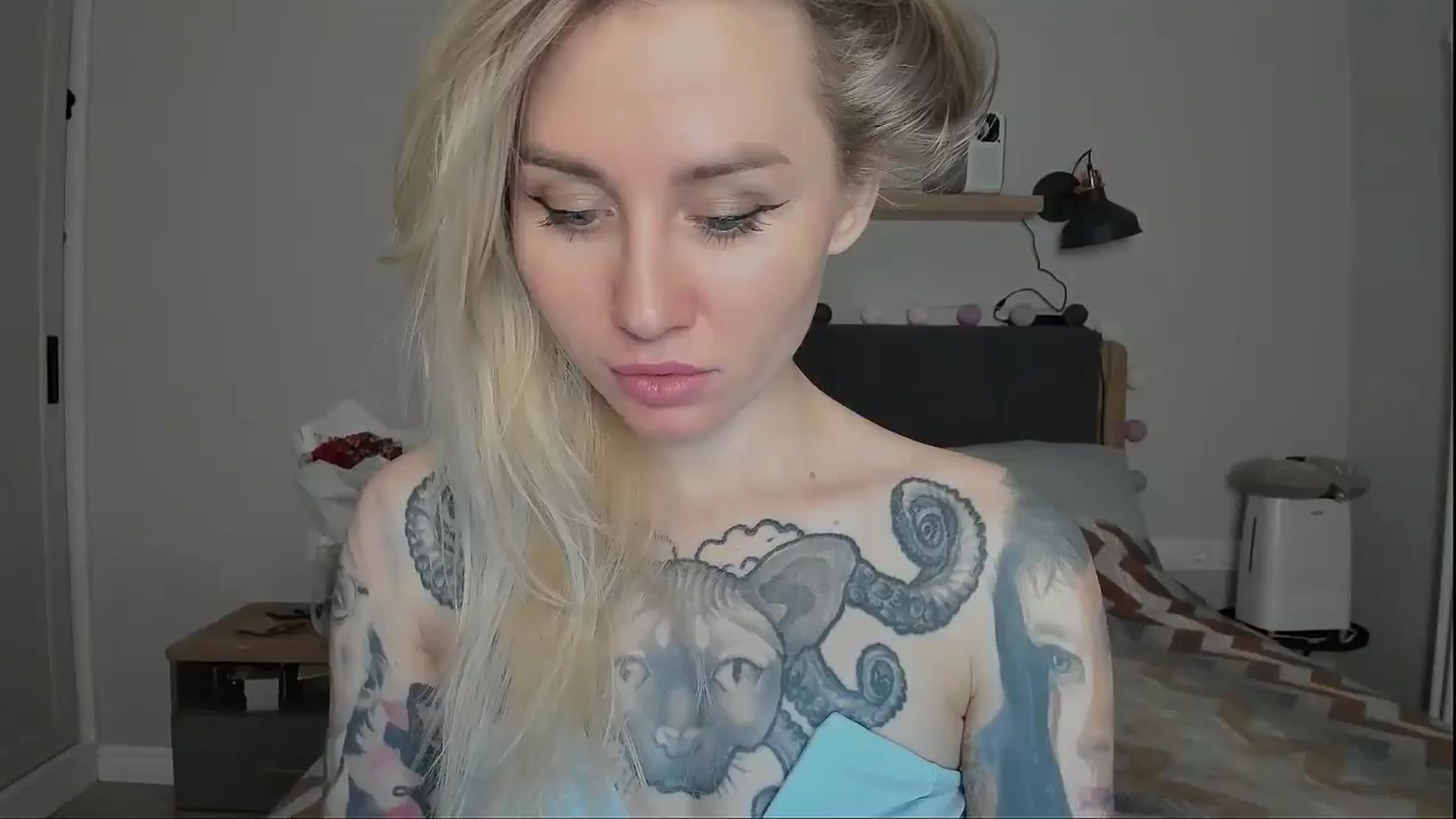 Gallery image thumbnail from Alexa_Smithhh's myfreecams stream on, 10/31/2024, 20:04 image 1 of 20