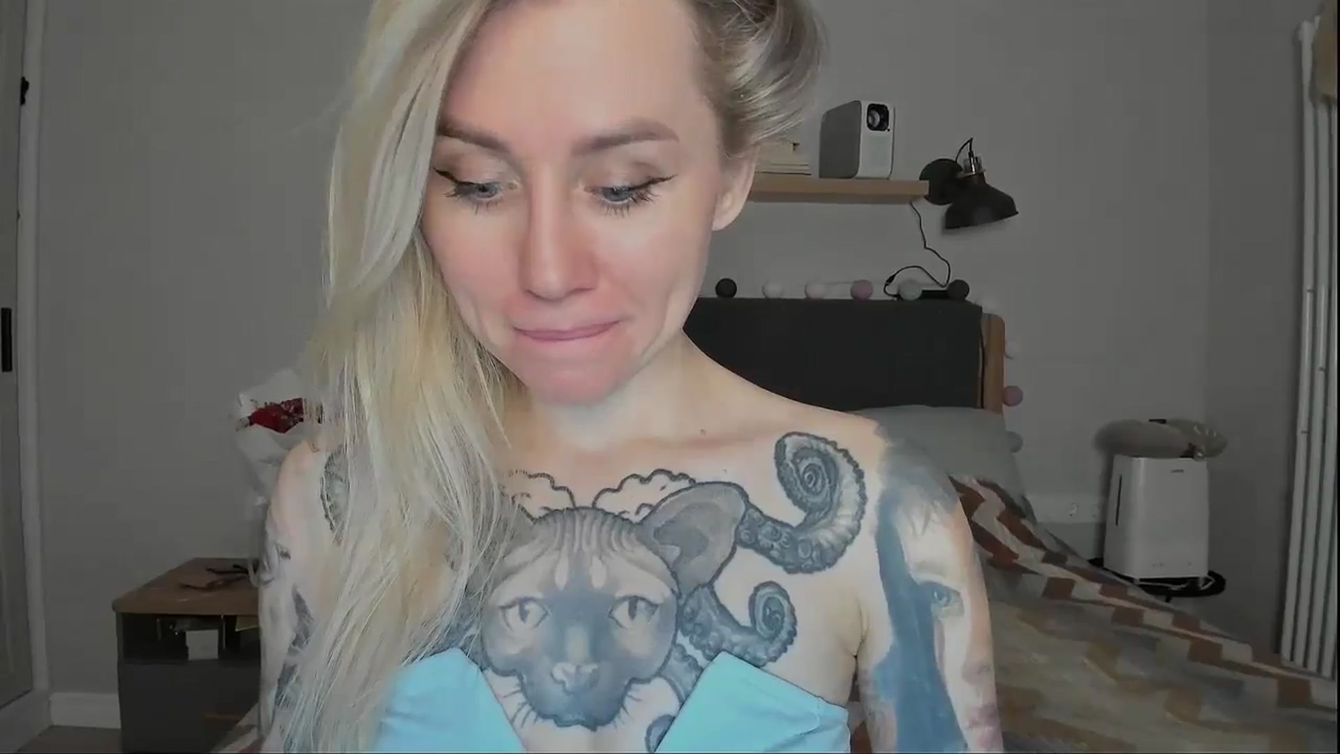 Gallery image thumbnail from Alexa_Smithhh's myfreecams stream on, 10/31/2024, 20:04 image 2 of 20