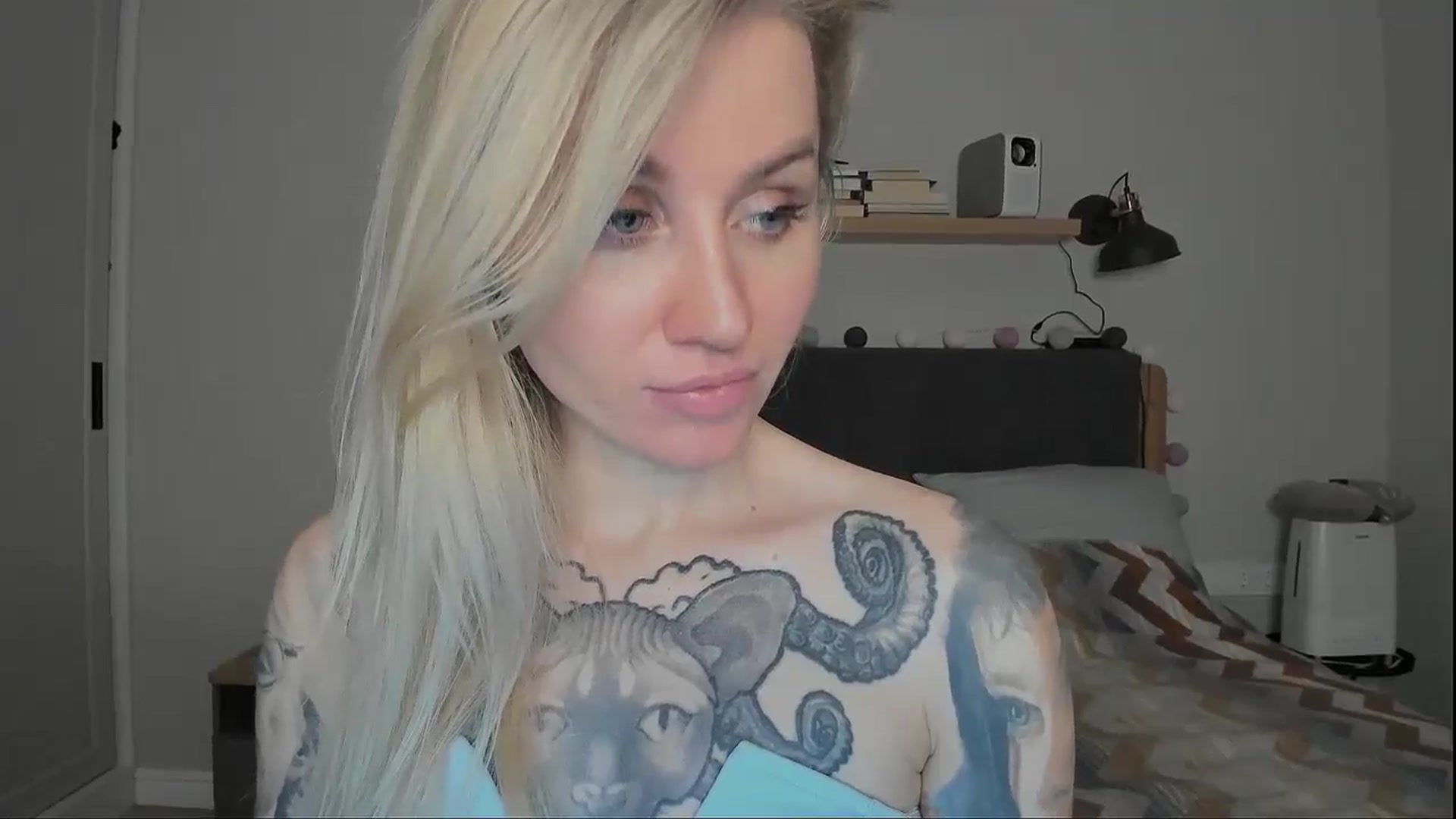 Gallery image thumbnail from Alexa_Smithhh's myfreecams stream on, 10/31/2024, 20:49 image 7 of 20