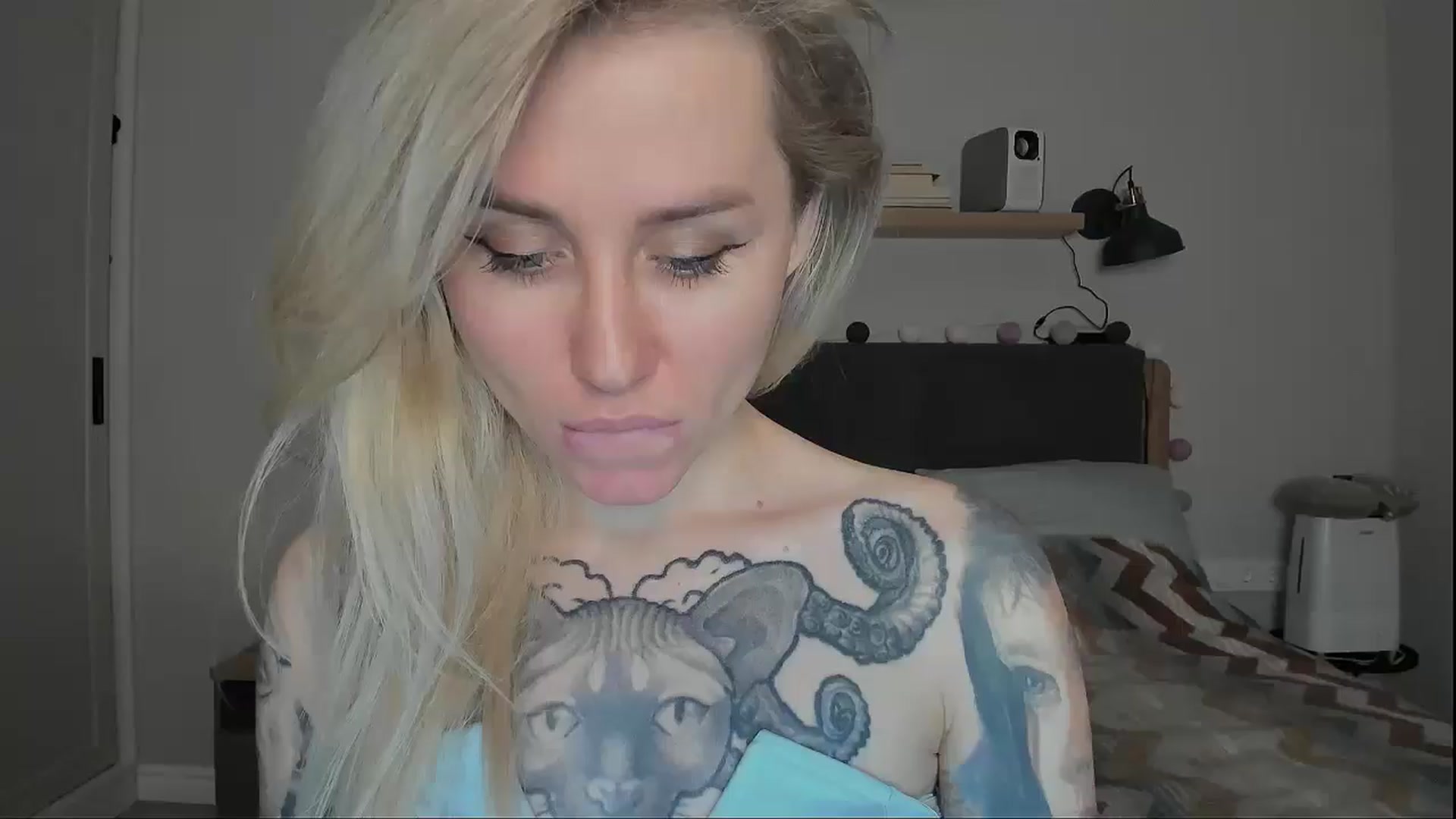 Gallery image thumbnail from Alexa_Smithhh's myfreecams stream on, 10/31/2024, 20:49 image 1 of 20