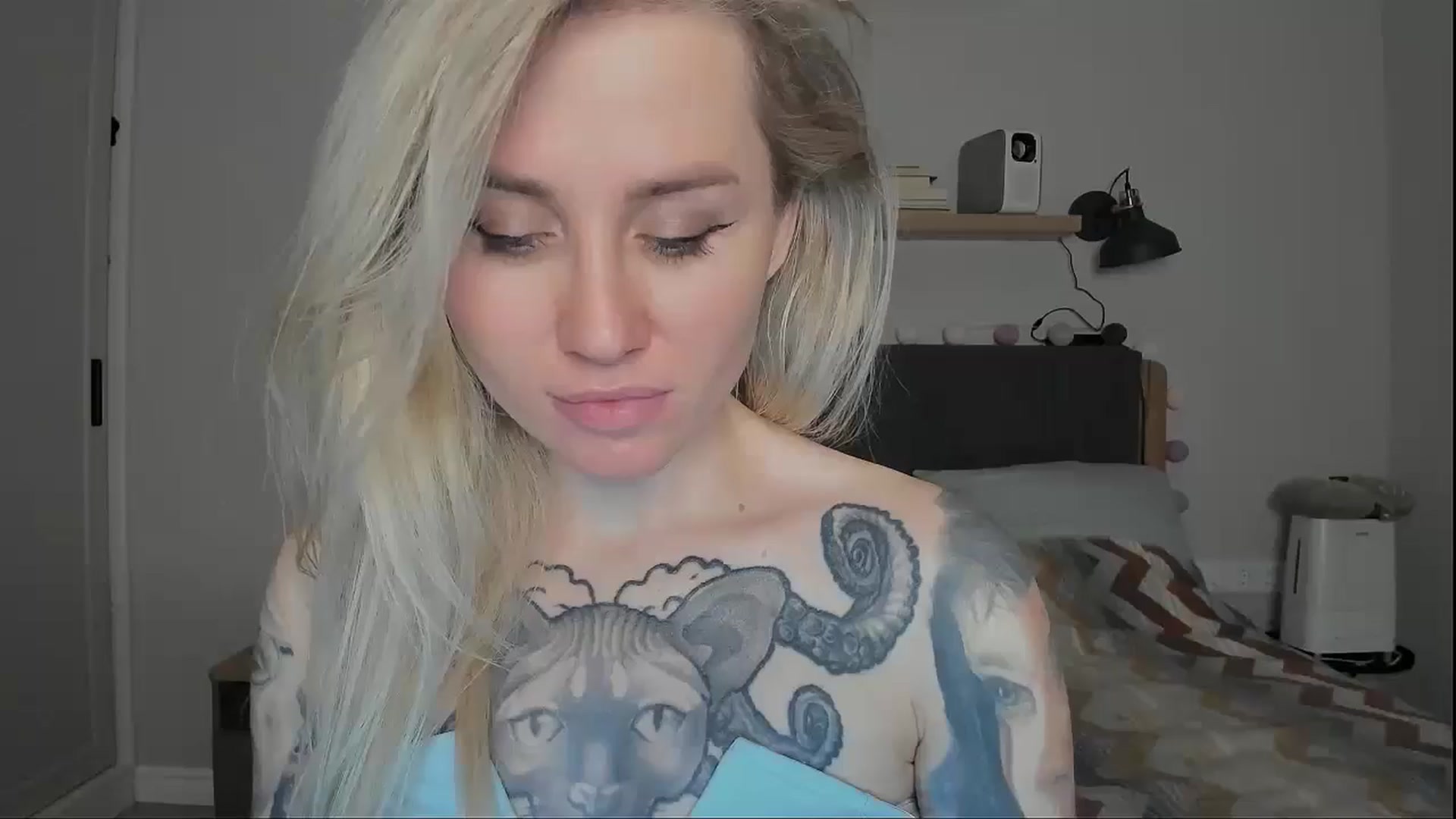 Gallery image thumbnail from Alexa_Smithhh's myfreecams stream on, 10/31/2024, 20:49 image 4 of 20