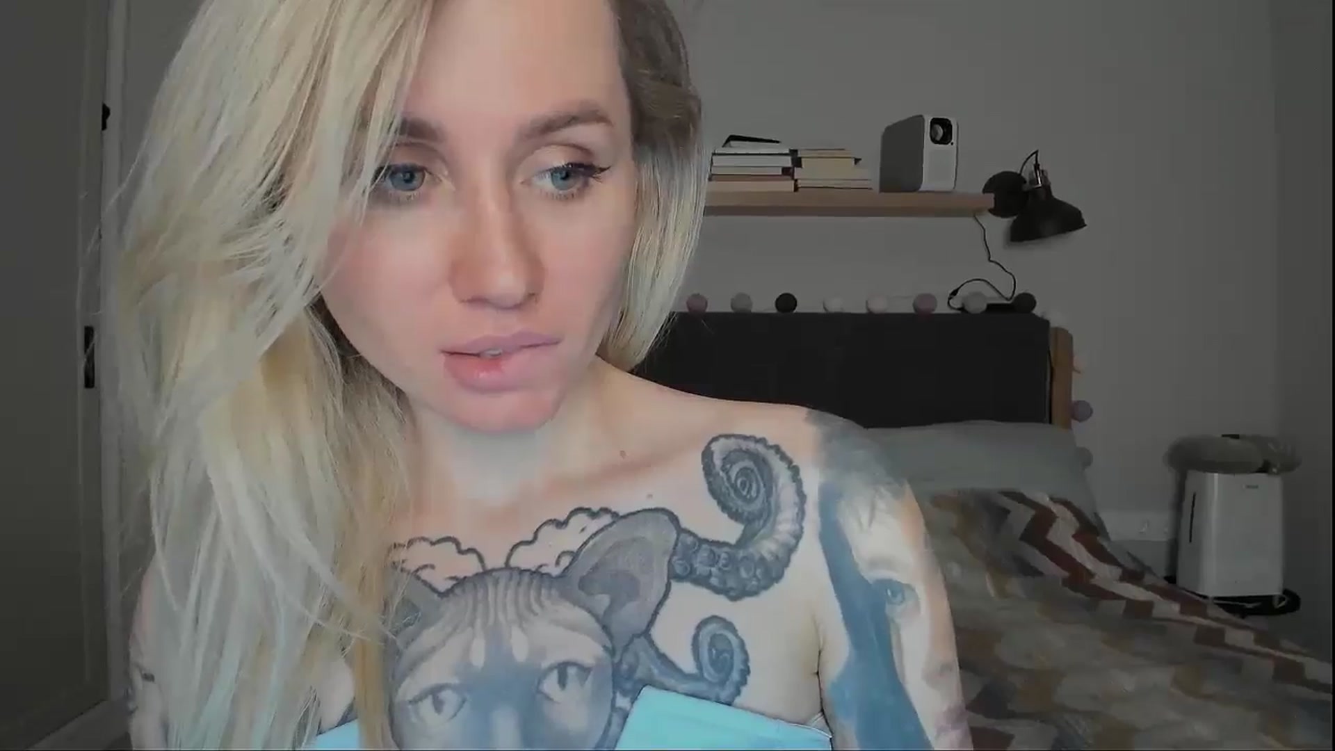 Gallery image thumbnail from Alexa_Smithhh's myfreecams stream on, 10/31/2024, 20:49 image 2 of 20