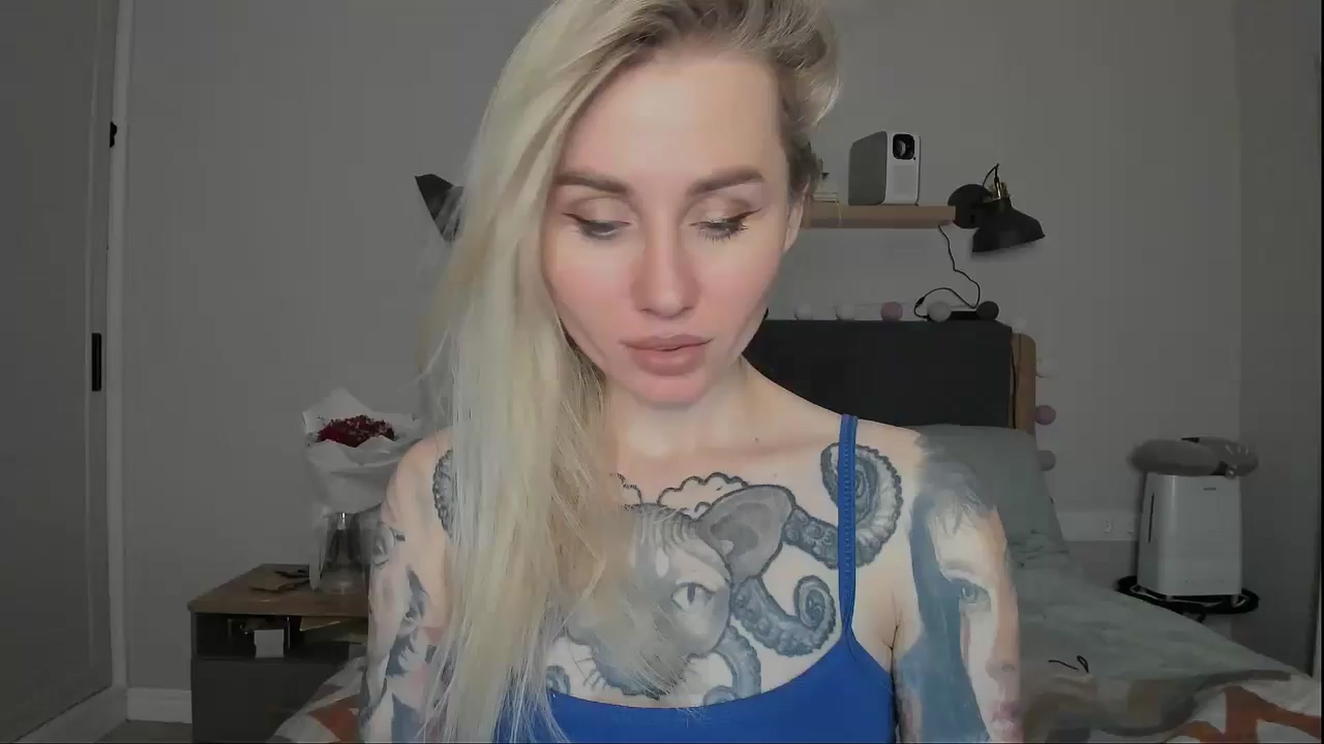 Gallery image thumbnail from Alexa_Smithhh's myfreecams stream on, 11/01/2024, 18:25 image 6 of 20
