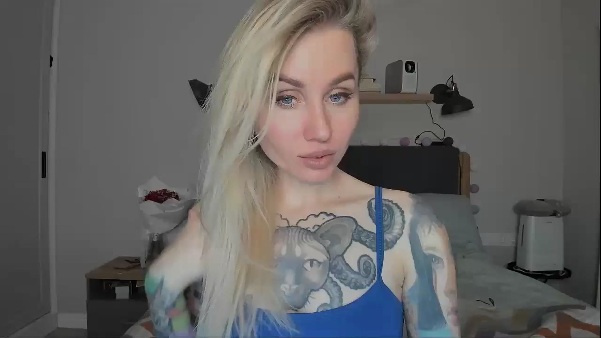 Gallery image thumbnail from Alexa_Smithhh's myfreecams stream on, 11/01/2024, 18:25 image 8 of 20