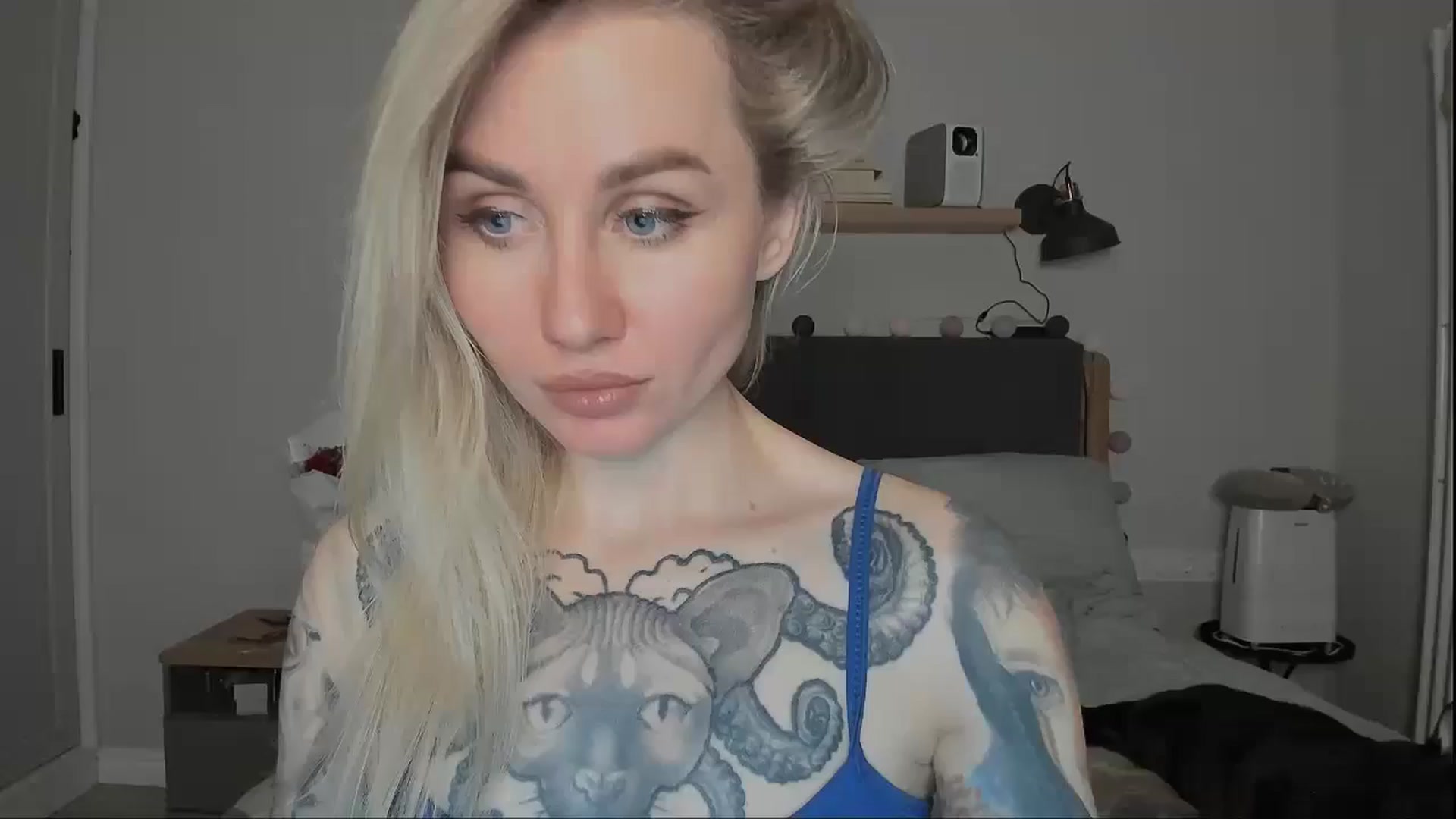 Gallery image thumbnail from Alexa_Smithhh's myfreecams stream on, 11/01/2024, 19:29 image 8 of 20