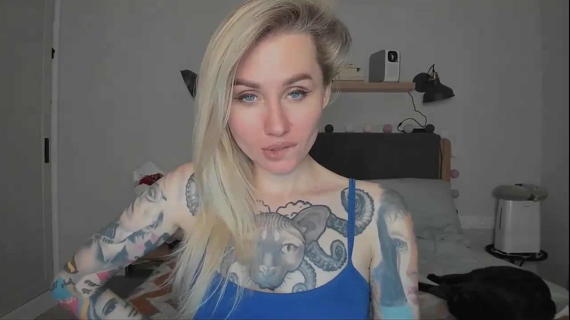 Gallery image thumbnail from Alexa_Smithhh's myfreecams stream on, 11/01/2024, 19:29 image 5 of 20