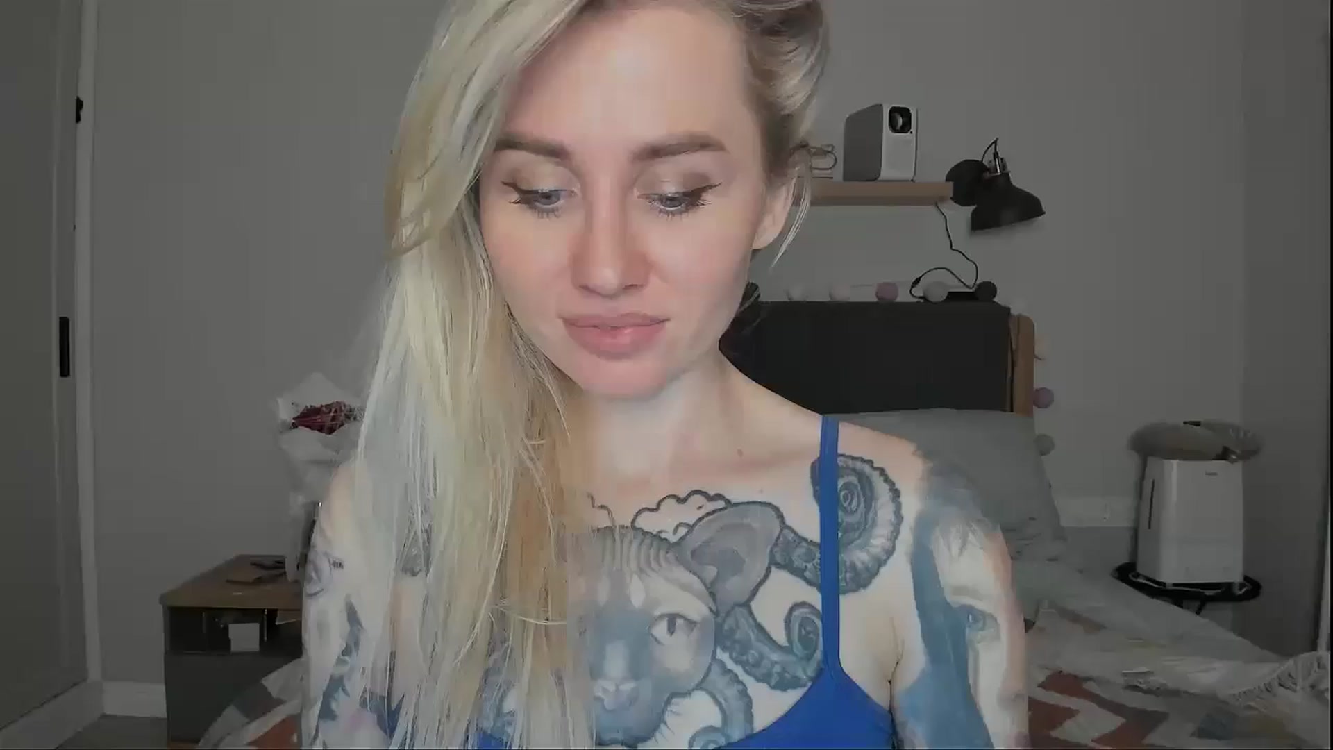Gallery image thumbnail from Alexa_Smithhh's myfreecams stream on, 11/01/2024, 20:46 image 20 of 20