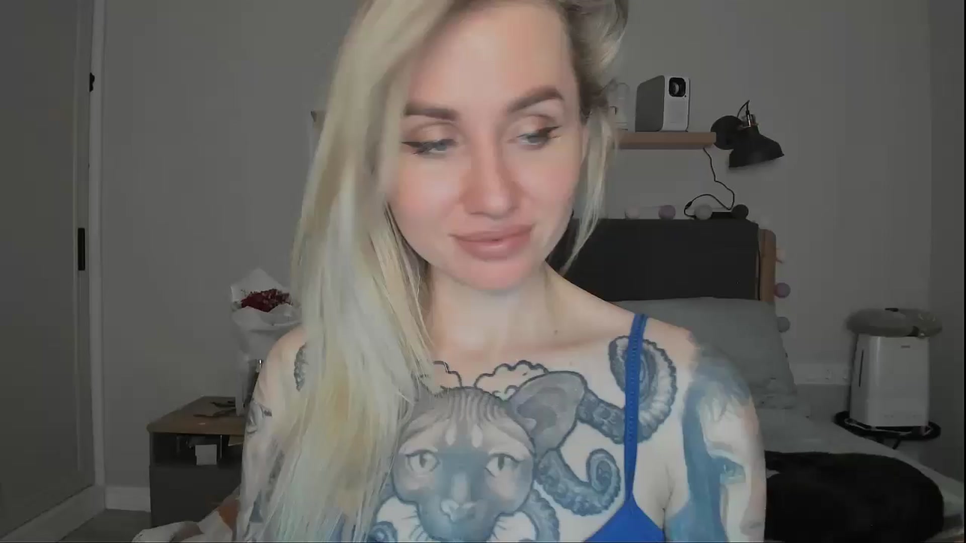 Gallery image thumbnail from Alexa_Smithhh's myfreecams stream on, 11/01/2024, 20:46 image 1 of 20