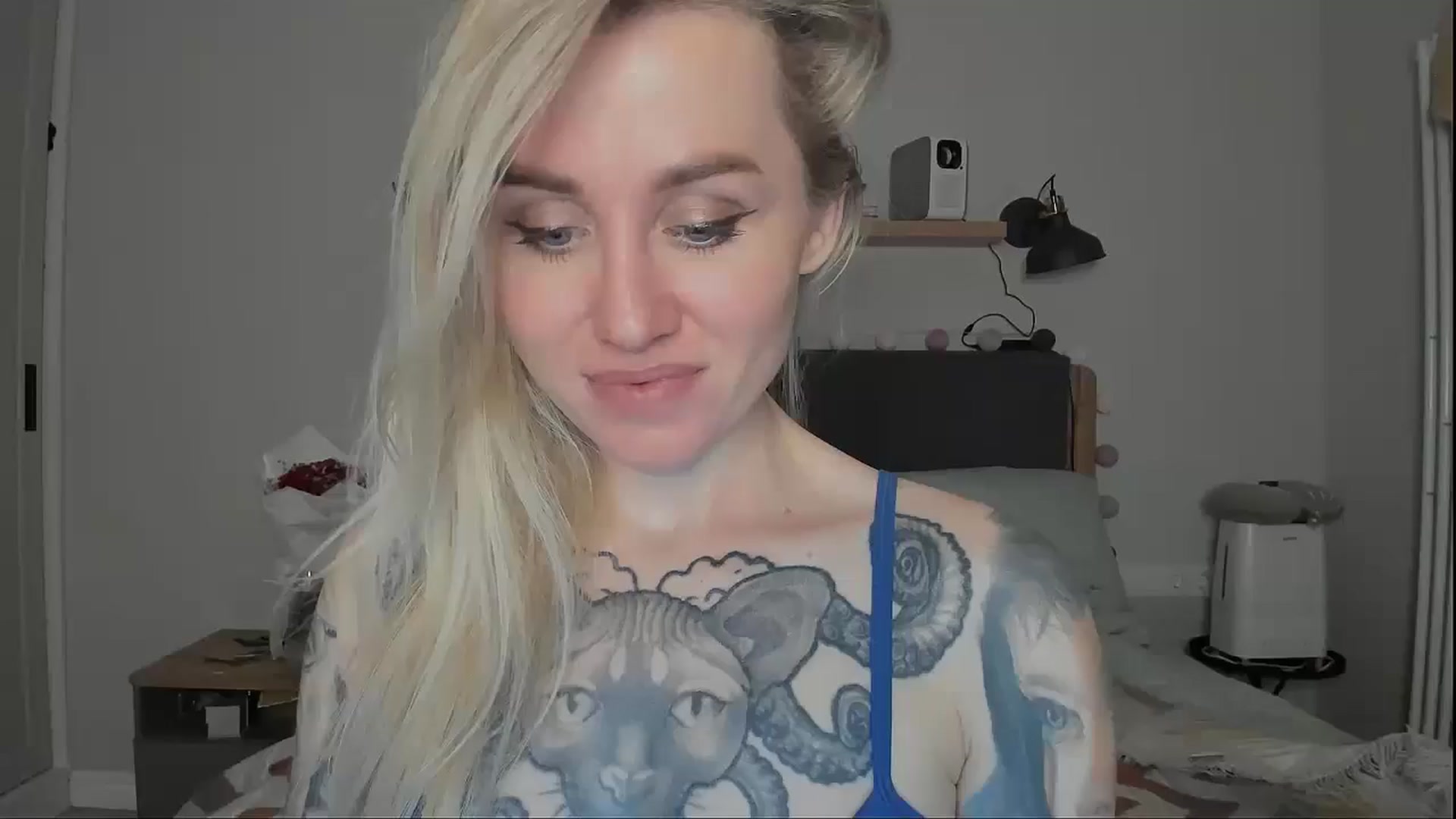 Gallery image thumbnail from Alexa_Smithhh's myfreecams stream on, 11/01/2024, 20:46 image 16 of 20