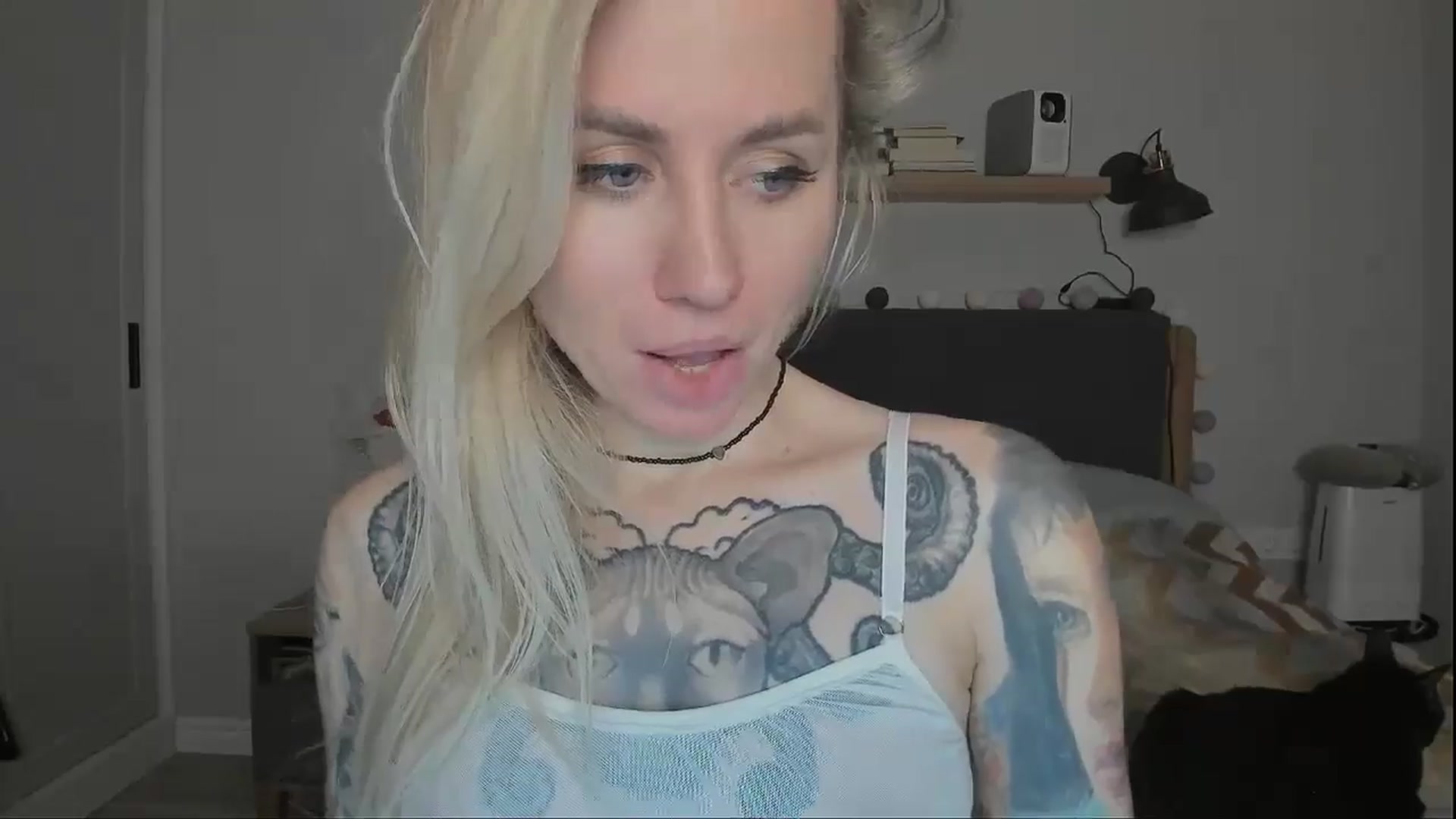 Gallery image thumbnail from Alexa_Smithhh's myfreecams stream on, 11/11/2024, 19:45 image 14 of 20