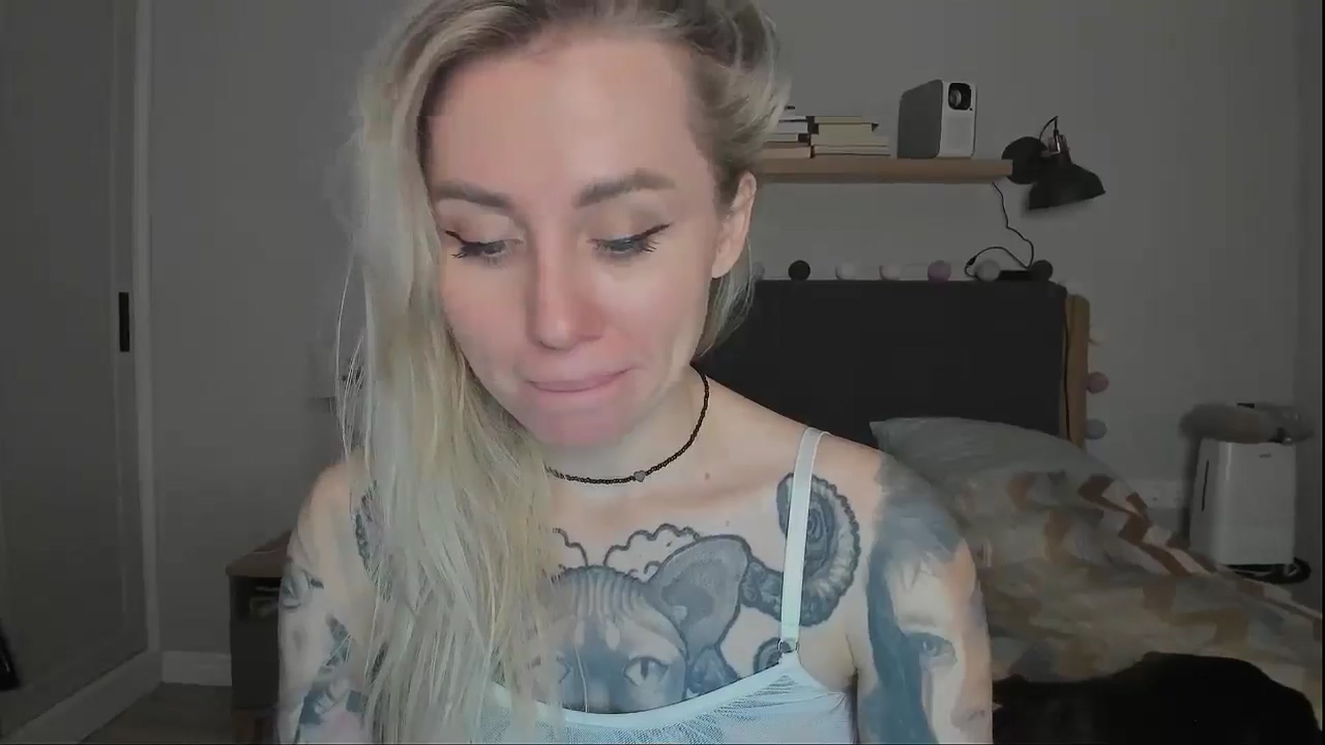 Gallery image thumbnail from Alexa_Smithhh's myfreecams stream on, 11/11/2024, 19:45 image 18 of 20