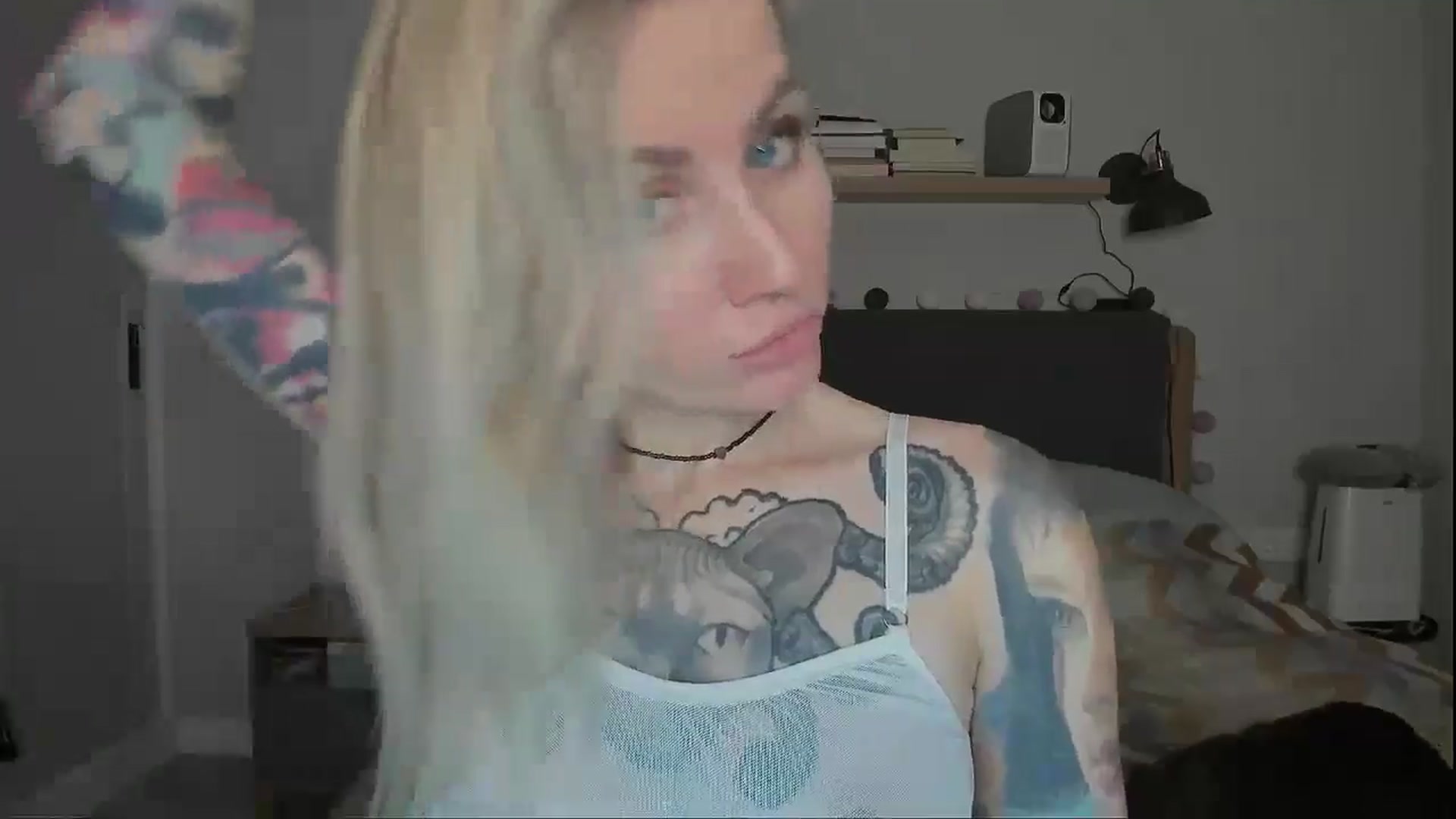 Gallery image thumbnail from Alexa_Smithhh's myfreecams stream on, 11/11/2024, 19:45 image 17 of 20