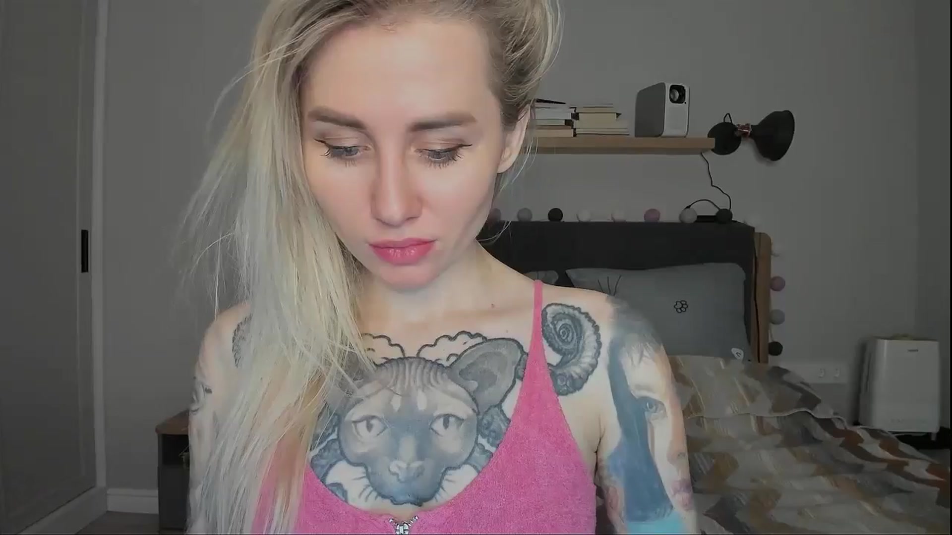 Gallery image thumbnail from Alexa_Smithhh's myfreecams stream on, 11/15/2024, 19:23 image 1 of 20