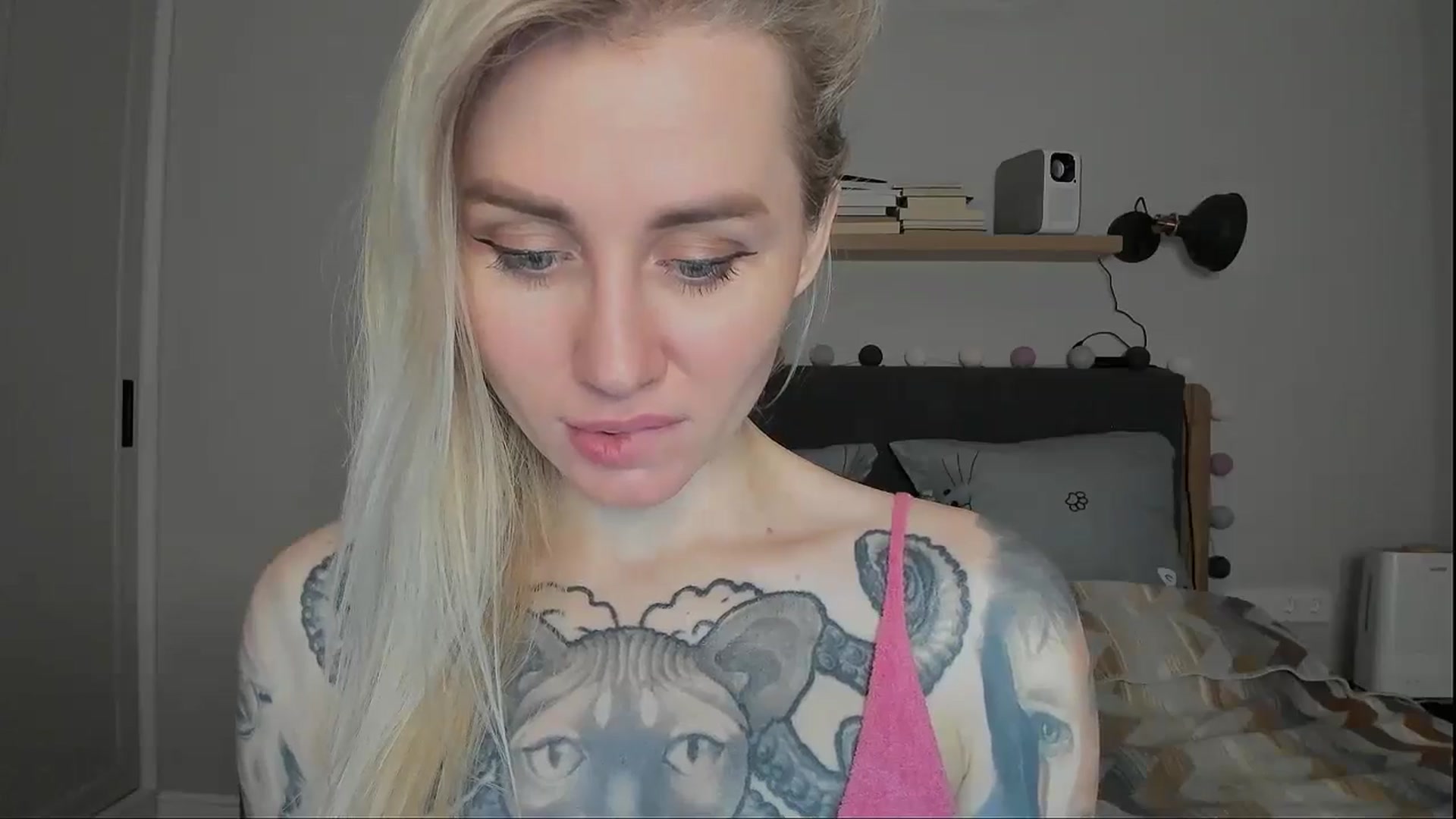 Gallery image thumbnail from Alexa_Smithhh's myfreecams stream on, 11/15/2024, 20:06 image 10 of 20