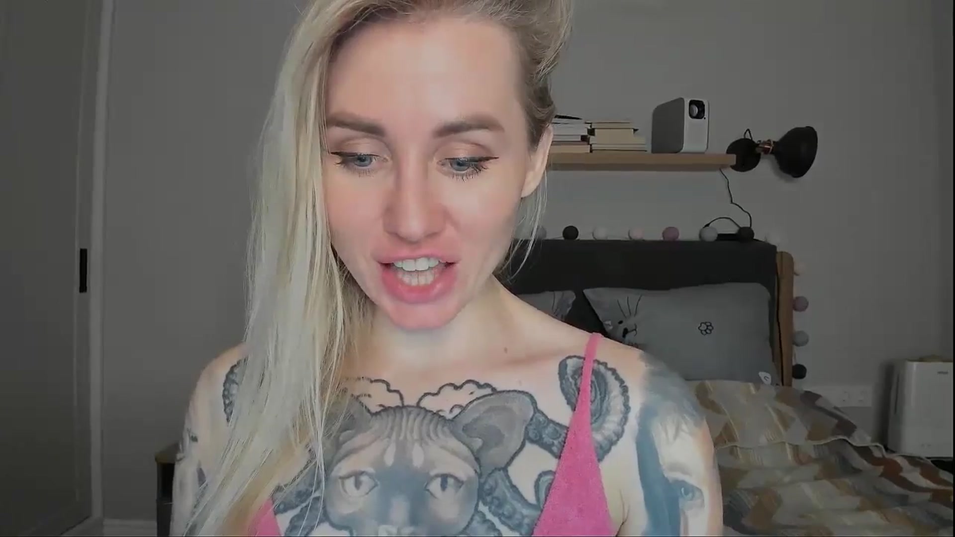 Gallery image thumbnail from Alexa_Smithhh's myfreecams stream on, 11/15/2024, 20:06 image 12 of 20
