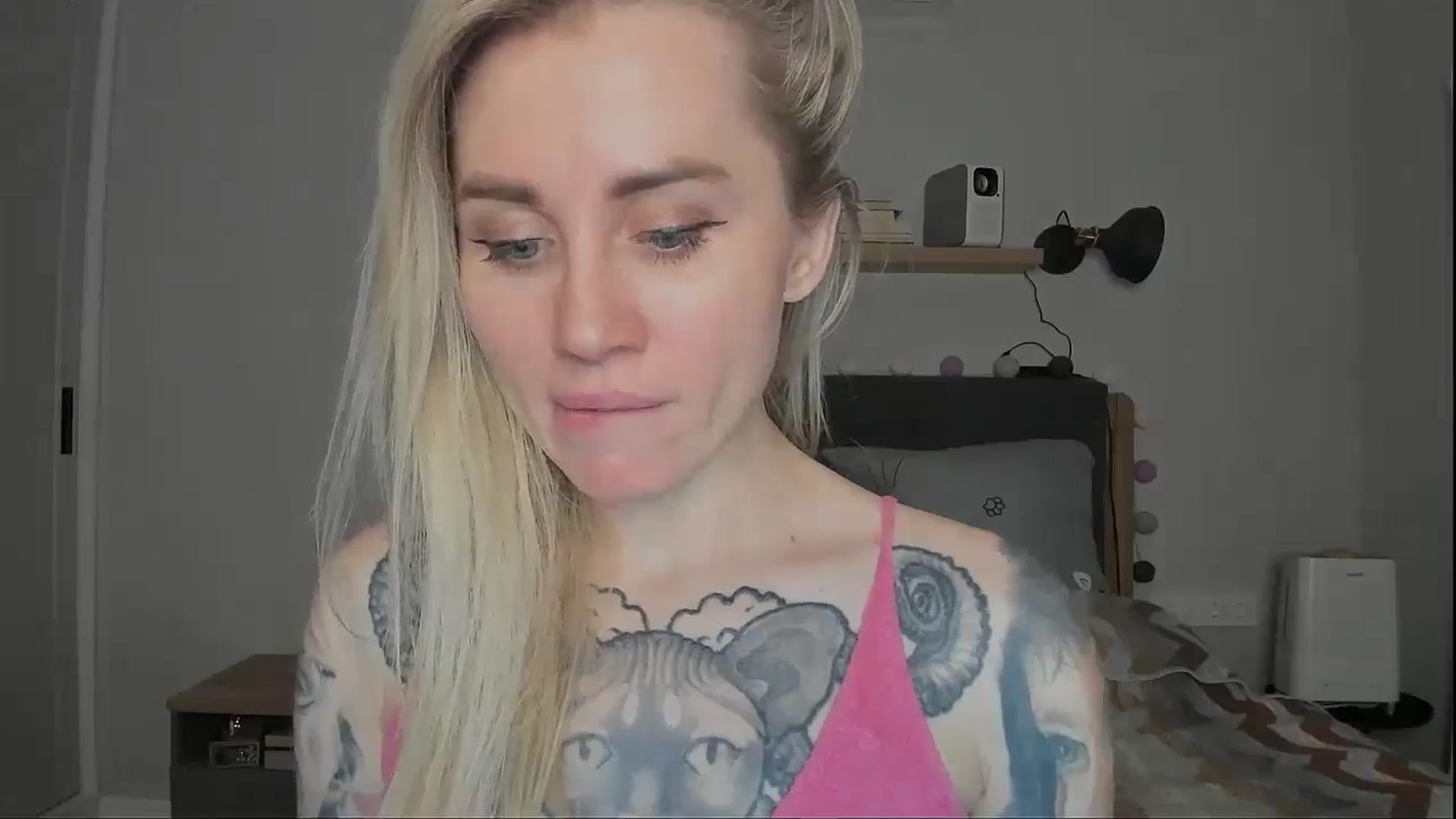 Gallery image thumbnail from Alexa_Smithhh's myfreecams stream on, 11/15/2024, 21:34 image 19 of 20