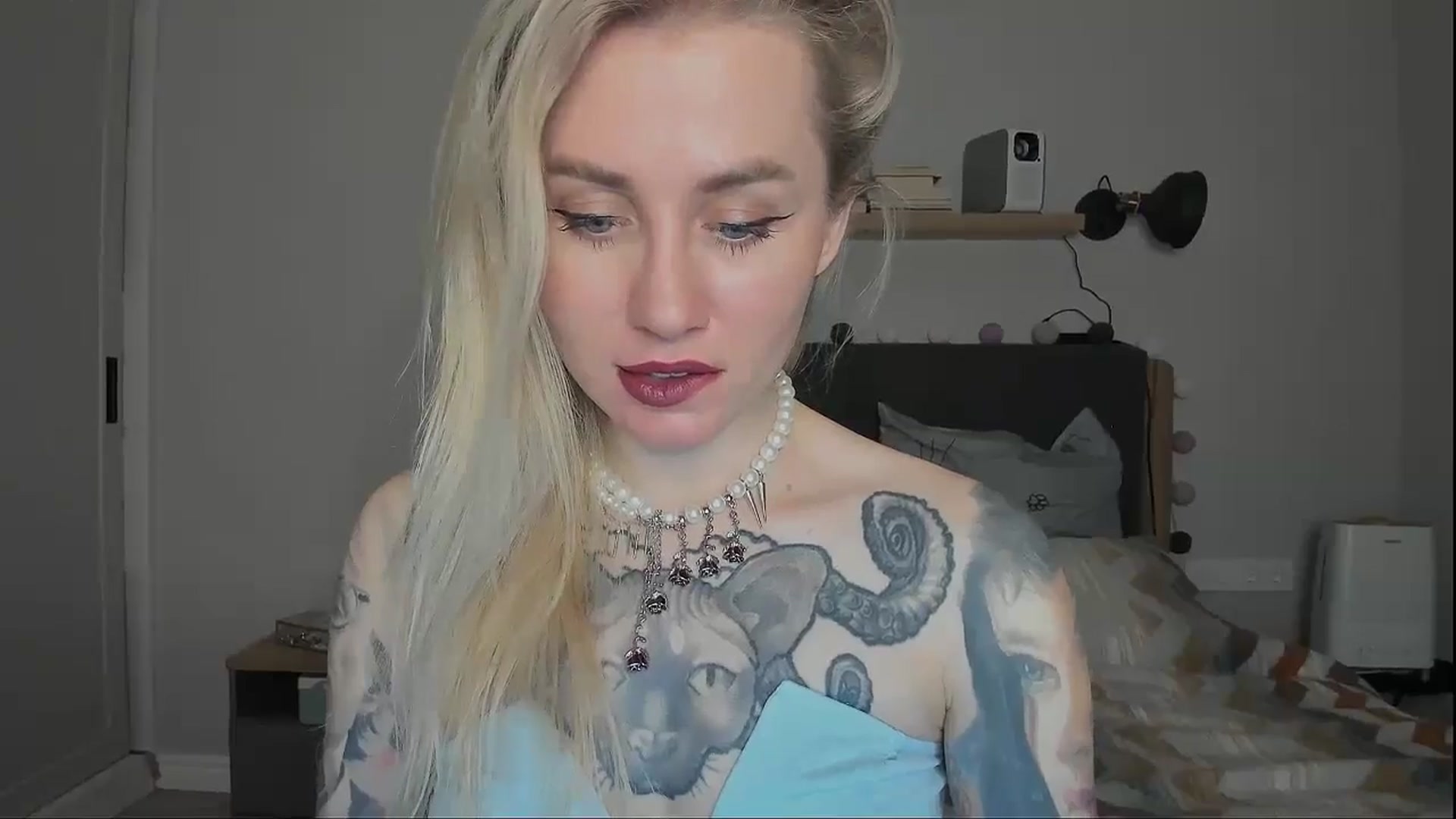 Gallery image thumbnail from Alexa_Smithhh's myfreecams stream on, 11/17/2024, 21:09 image 3 of 20