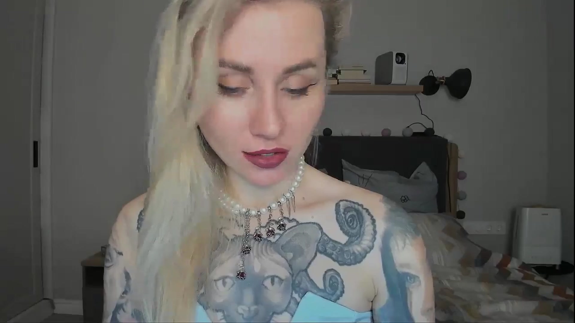 Gallery image thumbnail from Alexa_Smithhh's myfreecams stream on, 11/17/2024, 21:09 image 6 of 20