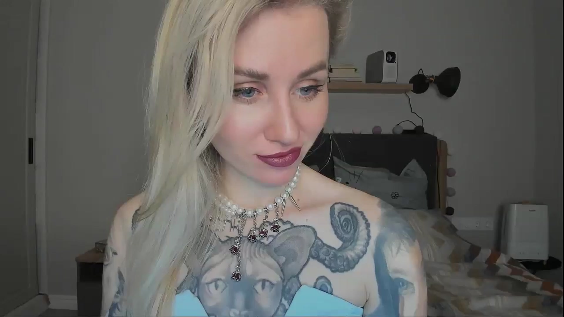 Gallery image thumbnail from Alexa_Smithhh's myfreecams stream on, 11/17/2024, 21:09 image 8 of 20