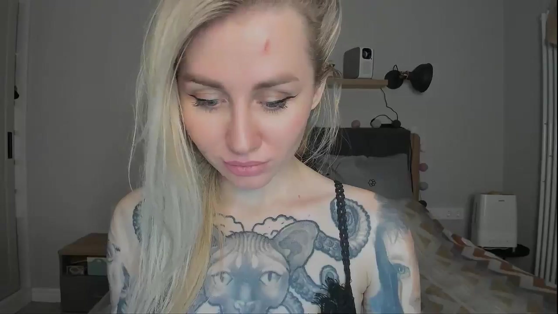 Gallery image thumbnail from Alexa_Smithhh's myfreecams stream on, 11/24/2024, 20:55 image 7 of 20