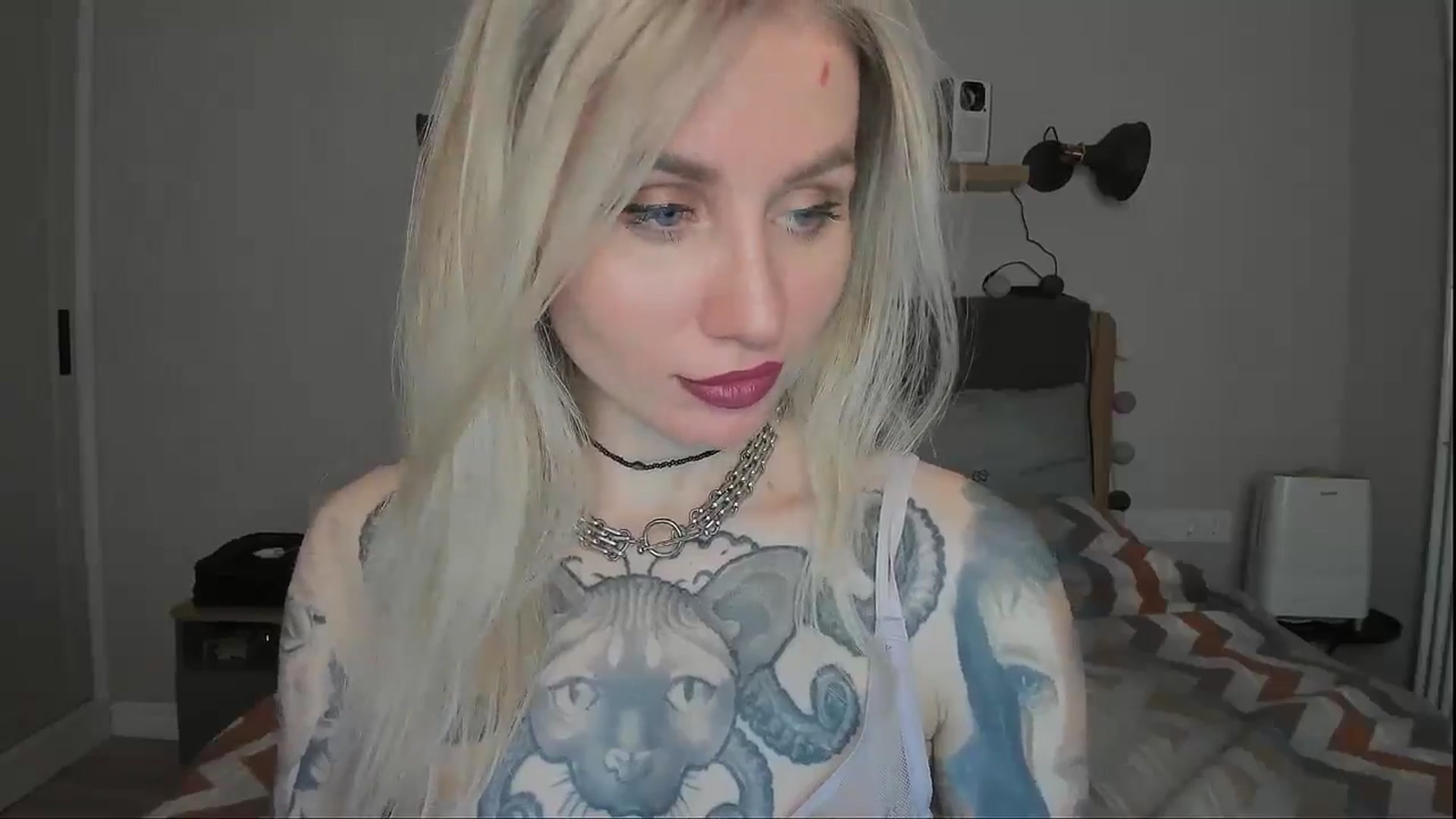 Gallery image thumbnail from Alexa_Smithhh's myfreecams stream on, 11/26/2024, 20:17 image 13 of 20