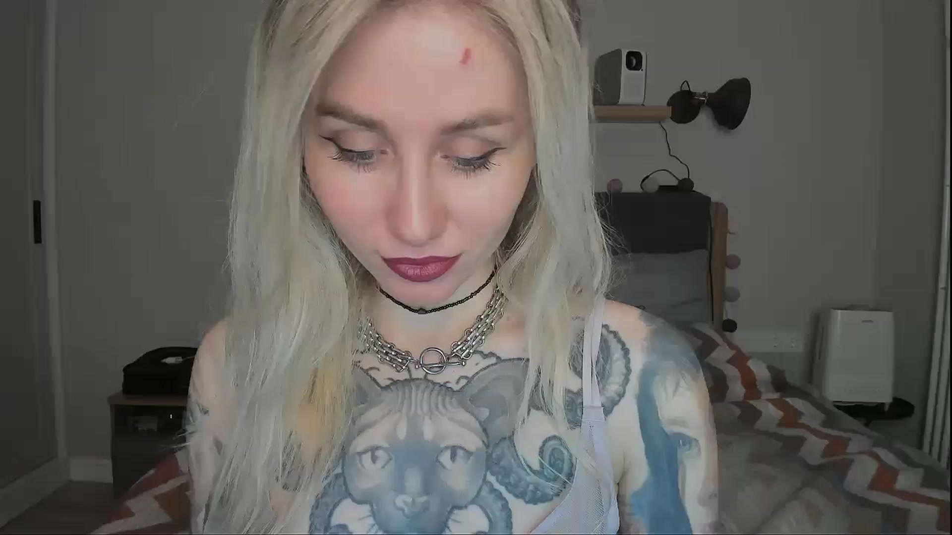 Gallery image thumbnail from Alexa_Smithhh's myfreecams stream on, 11/26/2024, 20:17 image 11 of 20